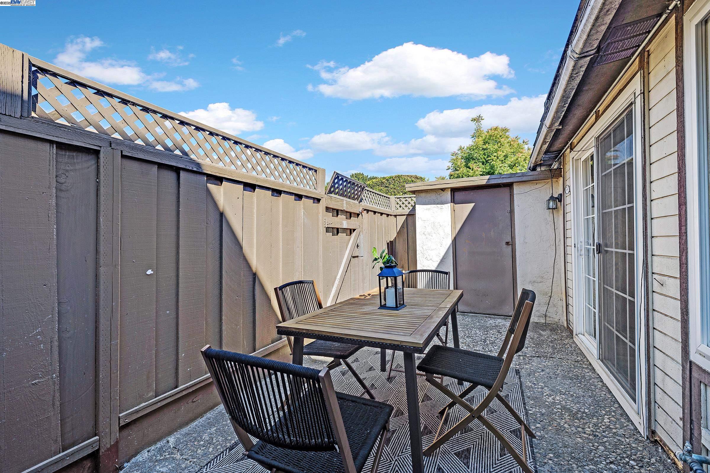 Detail Gallery Image 15 of 30 For 4071 Nicolet Ave, Fremont,  CA 94536 - 2 Beds | 1 Baths