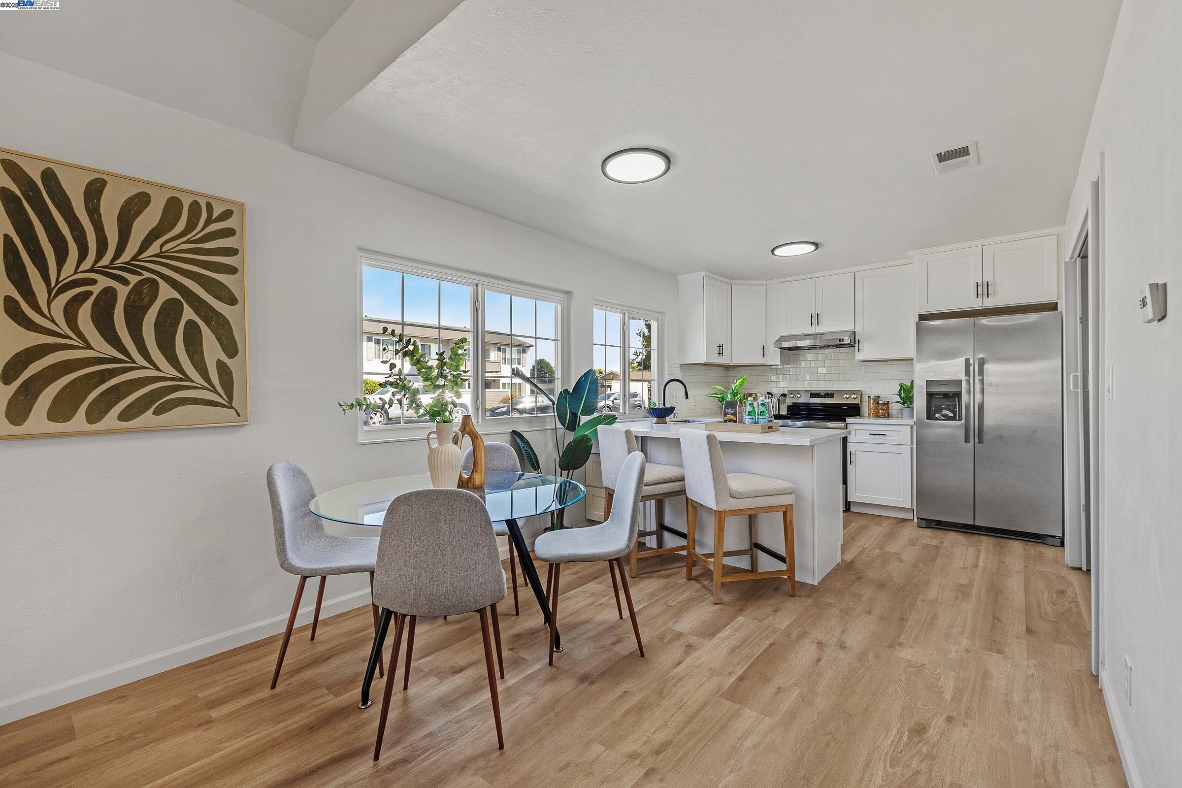 Detail Gallery Image 5 of 30 For 4071 Nicolet Ave, Fremont,  CA 94536 - 2 Beds | 1 Baths