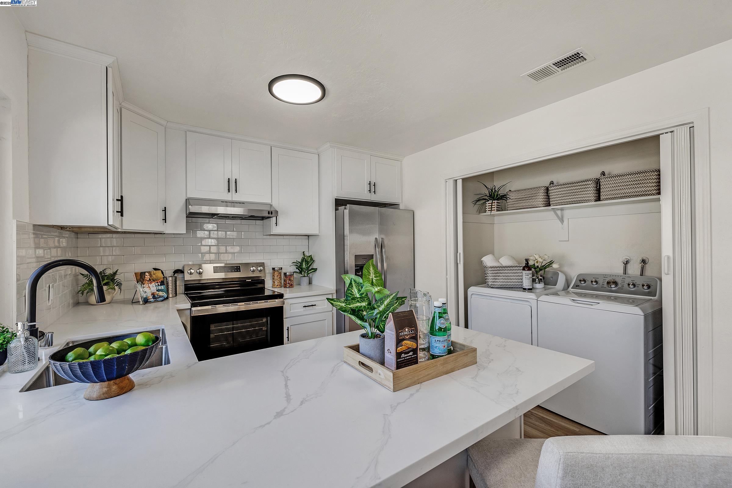 Detail Gallery Image 8 of 30 For 4071 Nicolet Ave, Fremont,  CA 94536 - 2 Beds | 1 Baths