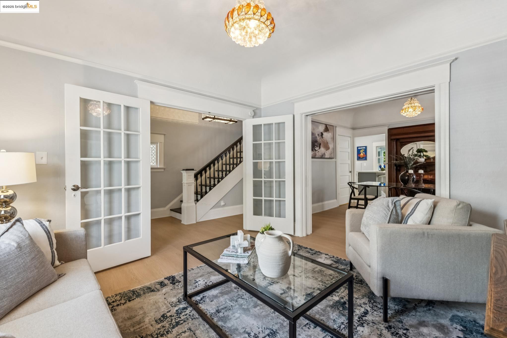 Detail Gallery Image 13 of 56 For 183 11th St, Oakland,  CA 94607 - 3 Beds | 2 Baths