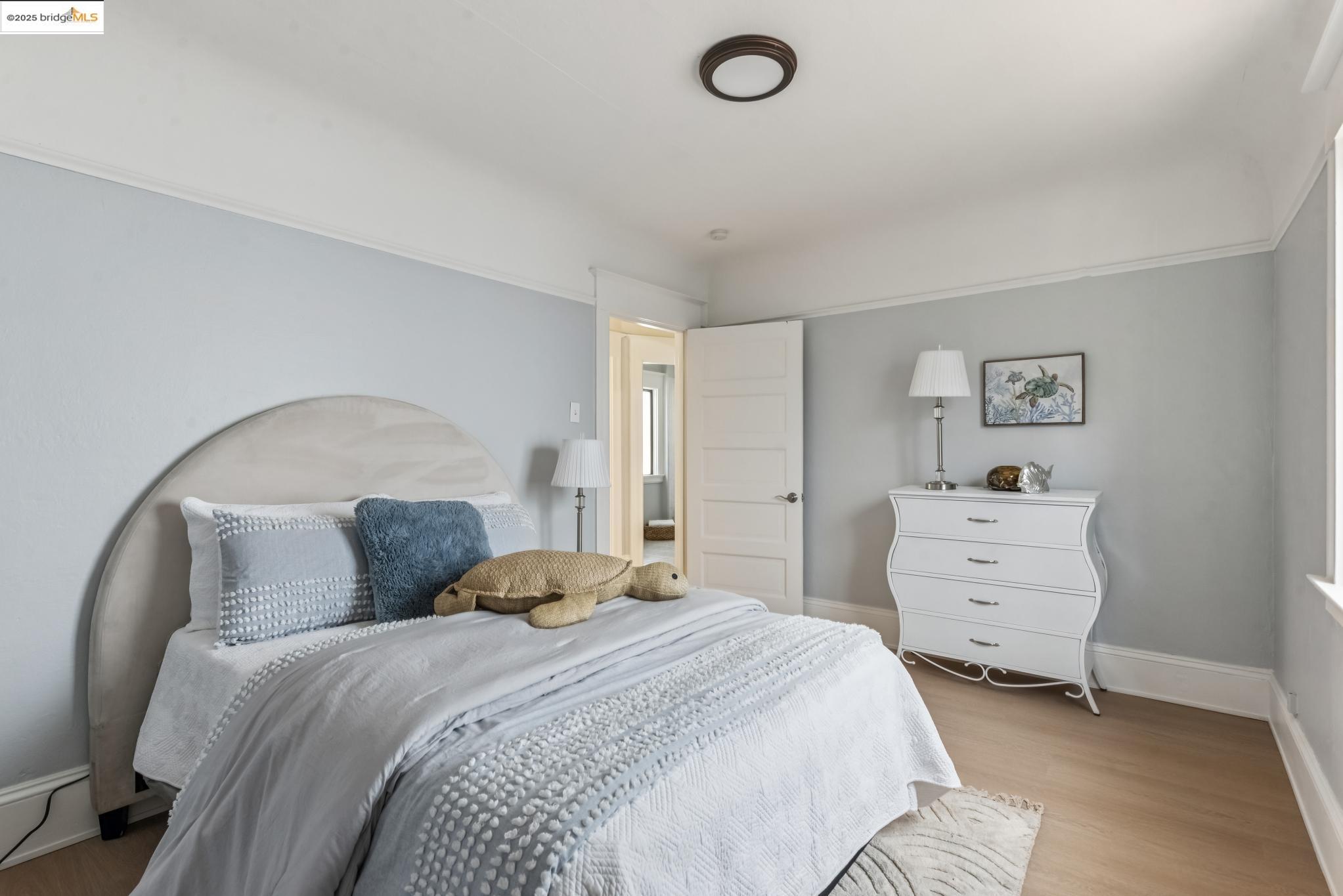 Detail Gallery Image 44 of 56 For 183 11th St, Oakland,  CA 94607 - 3 Beds | 2 Baths