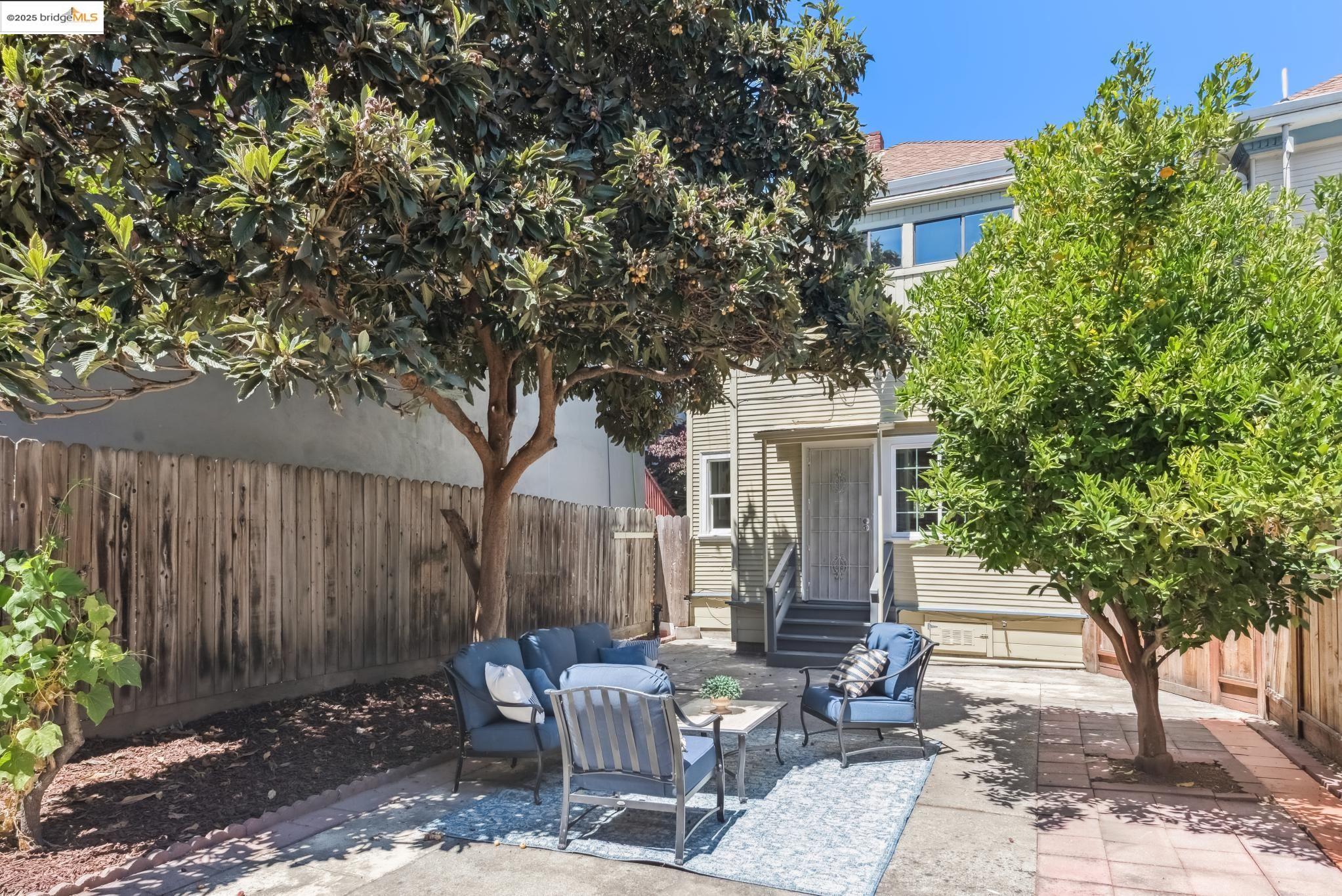 Detail Gallery Image 54 of 56 For 183 11th St, Oakland,  CA 94607 - 3 Beds | 2 Baths