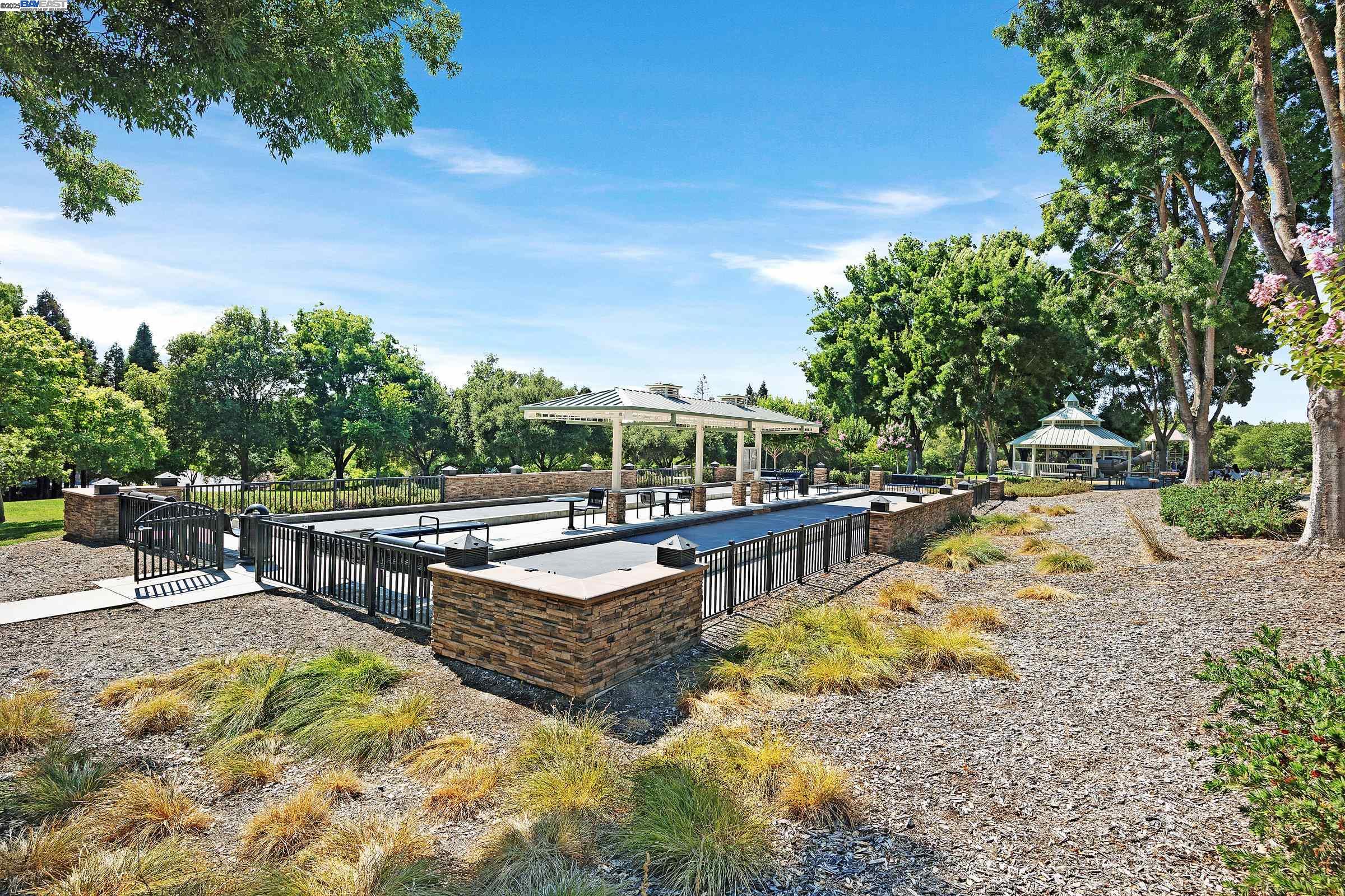 Detail Gallery Image 27 of 33 For 2830 Lavender, Walnut Creek,  CA 94596 - 5 Beds | 3 Baths