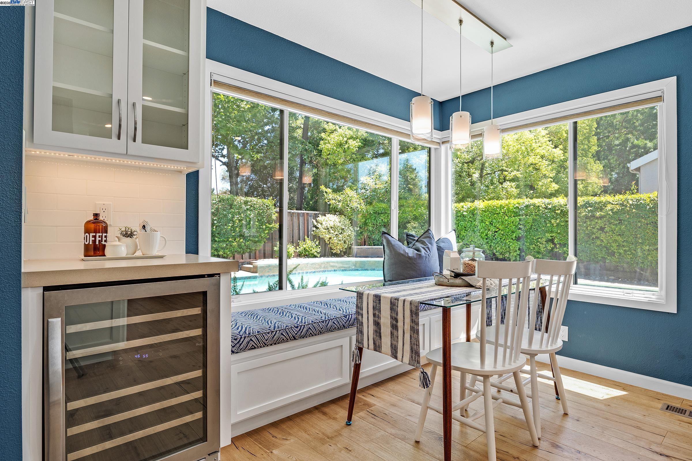 Detail Gallery Image 7 of 33 For 2830 Lavender, Walnut Creek,  CA 94596 - 5 Beds | 3 Baths