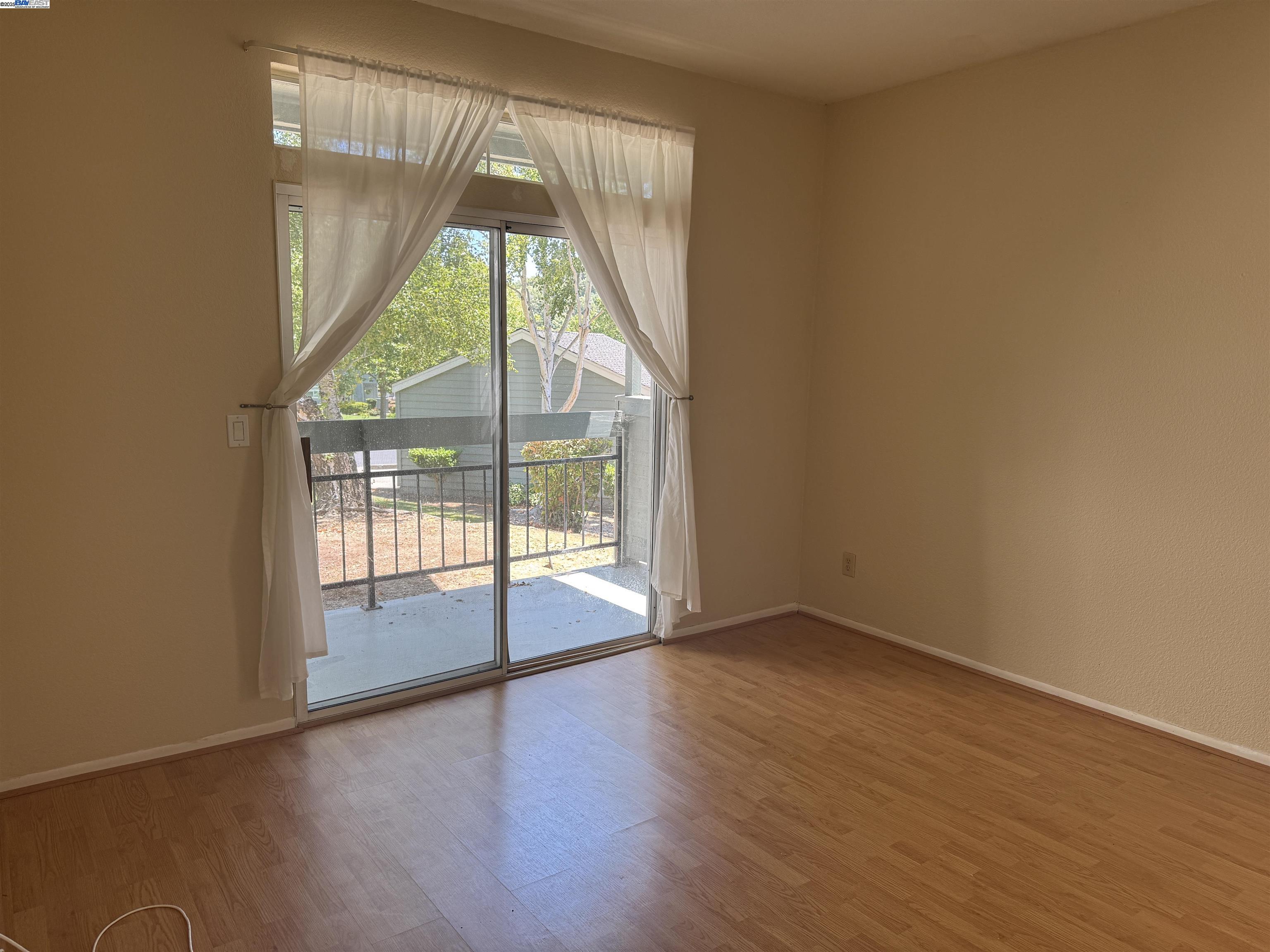 Detail Gallery Image 11 of 14 For 7815 Canyon Meadow Cir a,  Pleasanton,  CA 94588 - 2 Beds | 2 Baths