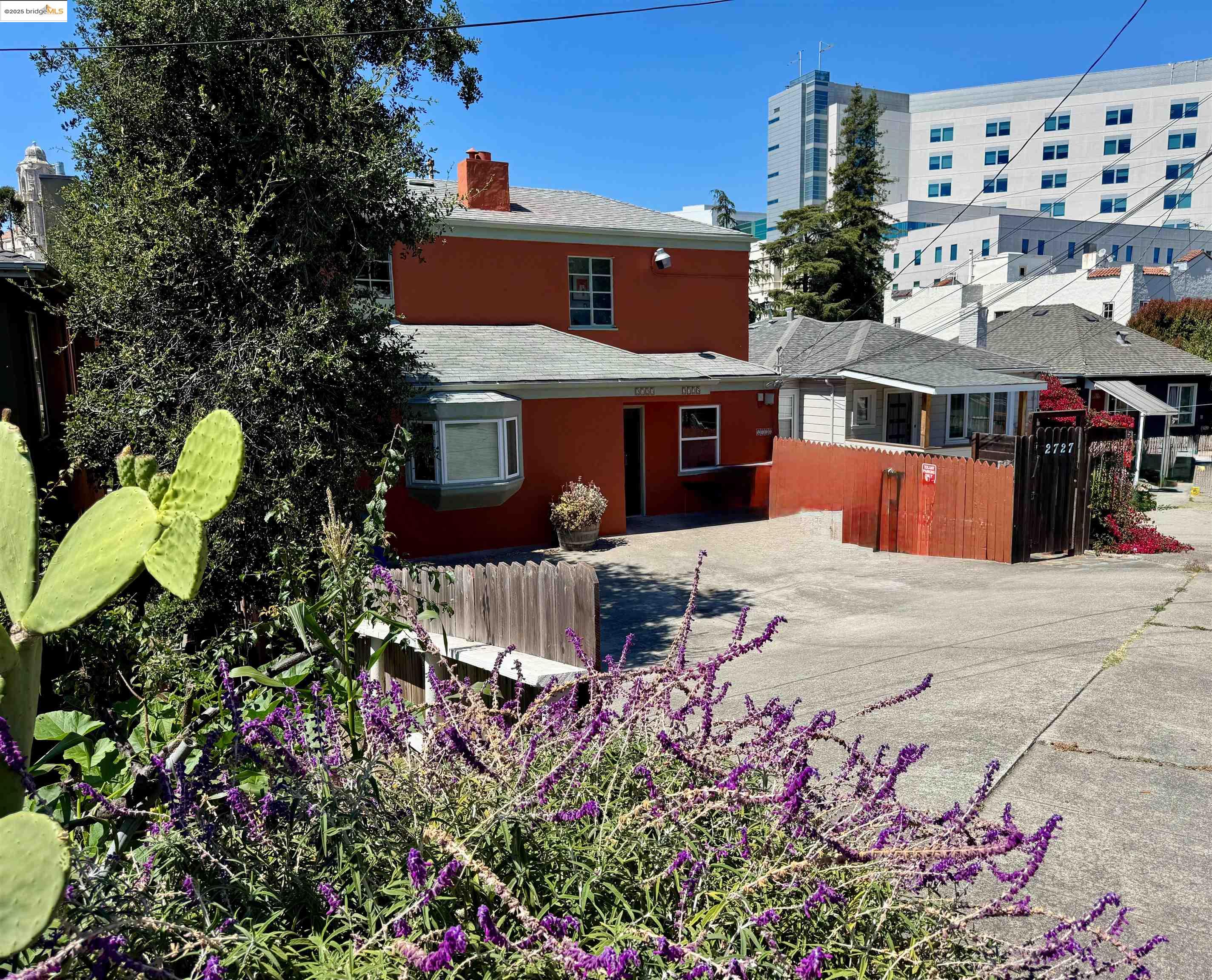 Front Image Thumbnail for EB41105001