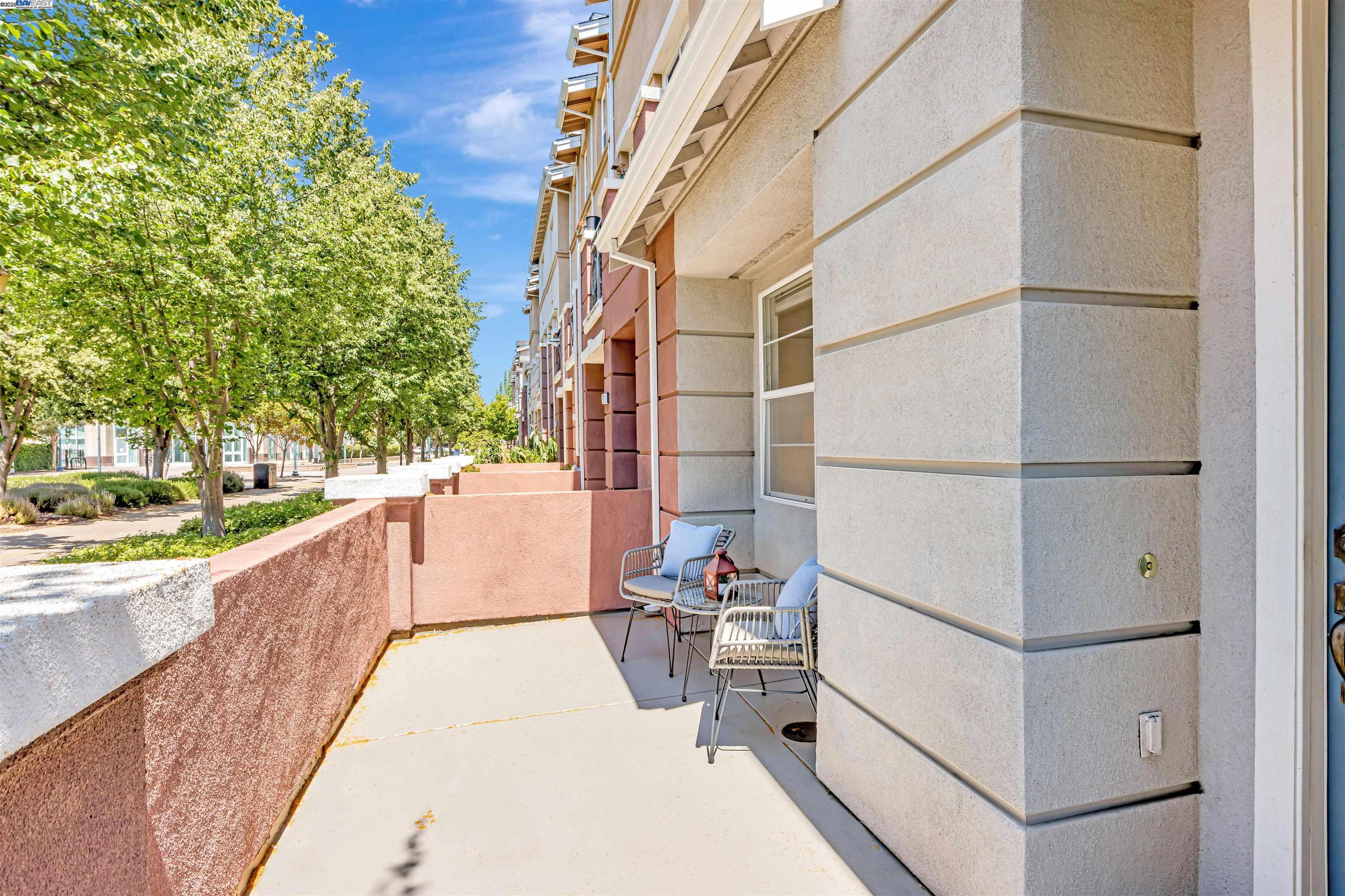 Photo #3: 41105002 Listing 