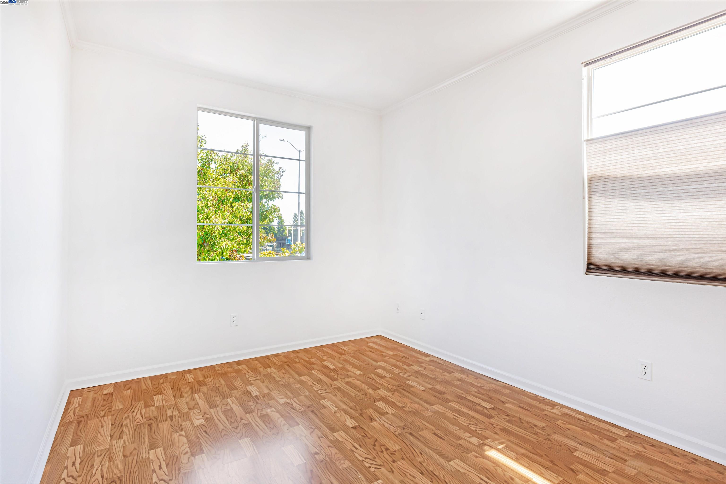 Detail Gallery Image 22 of 37 For 722 City Walk Pl #1,  Hayward,  CA 94541 - 3 Beds | 2/1 Baths