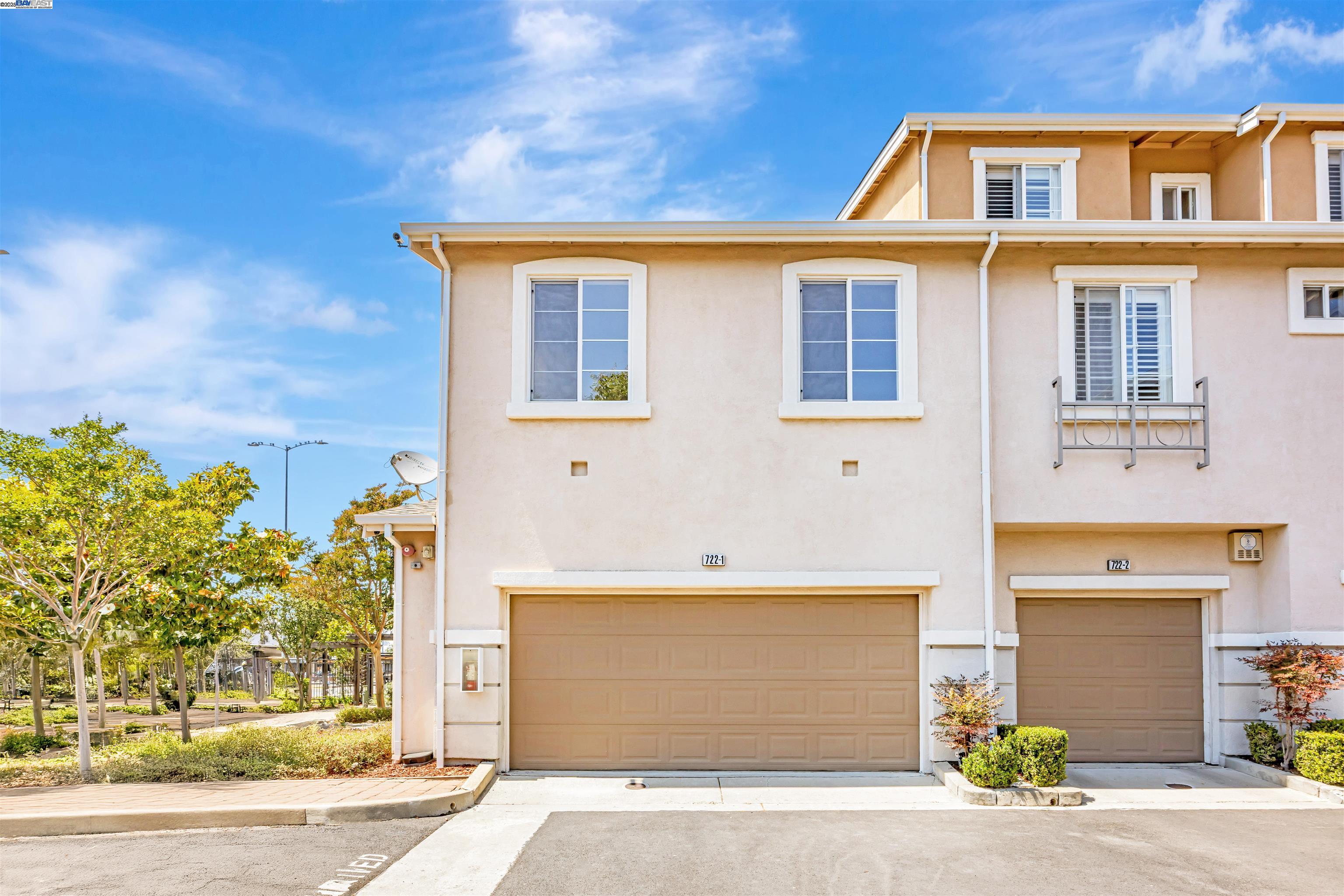 Detail Gallery Image 30 of 37 For 722 City Walk Pl #1,  Hayward,  CA 94541 - 3 Beds | 2/1 Baths