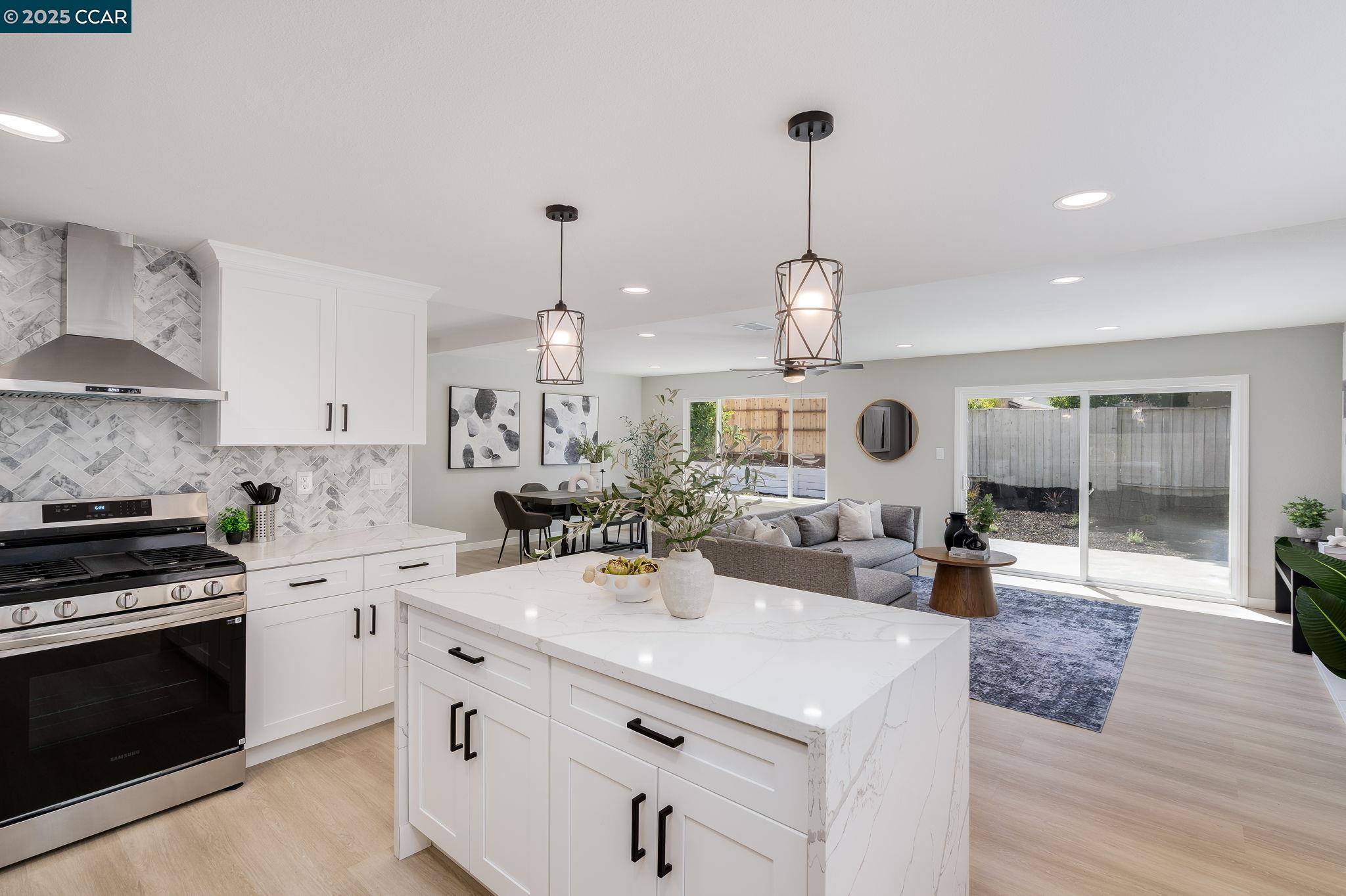 Detail Gallery Image 15 of 29 For 2832 Lucena Way, Antioch,  CA 94509 - 3 Beds | 2 Baths
