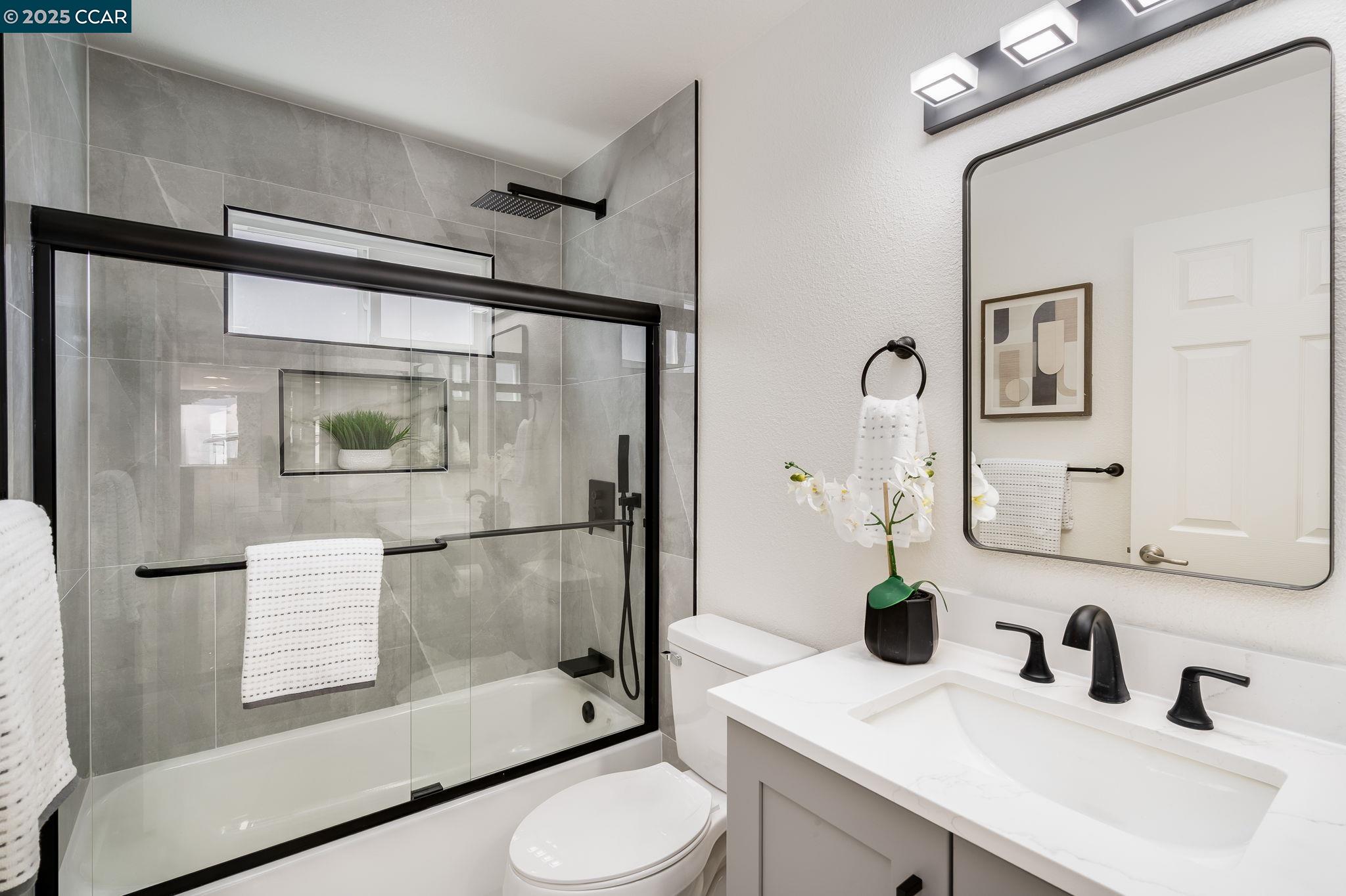 Detail Gallery Image 18 of 29 For 2832 Lucena Way, Antioch,  CA 94509 - 3 Beds | 2 Baths