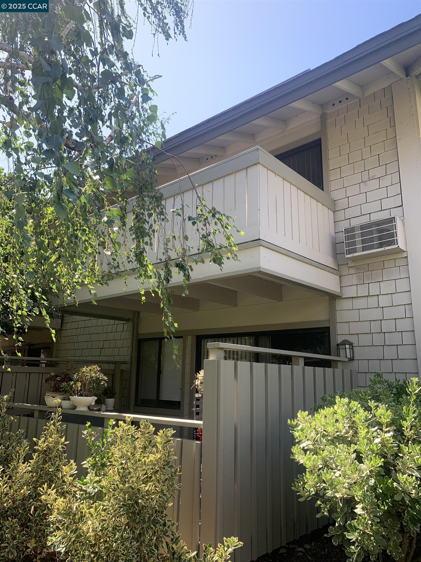Detail Gallery Image 10 of 11 For 1437 Marchbanks Dr #7,  Walnut Creek,  CA 94598 - 1 Beds | 1 Baths