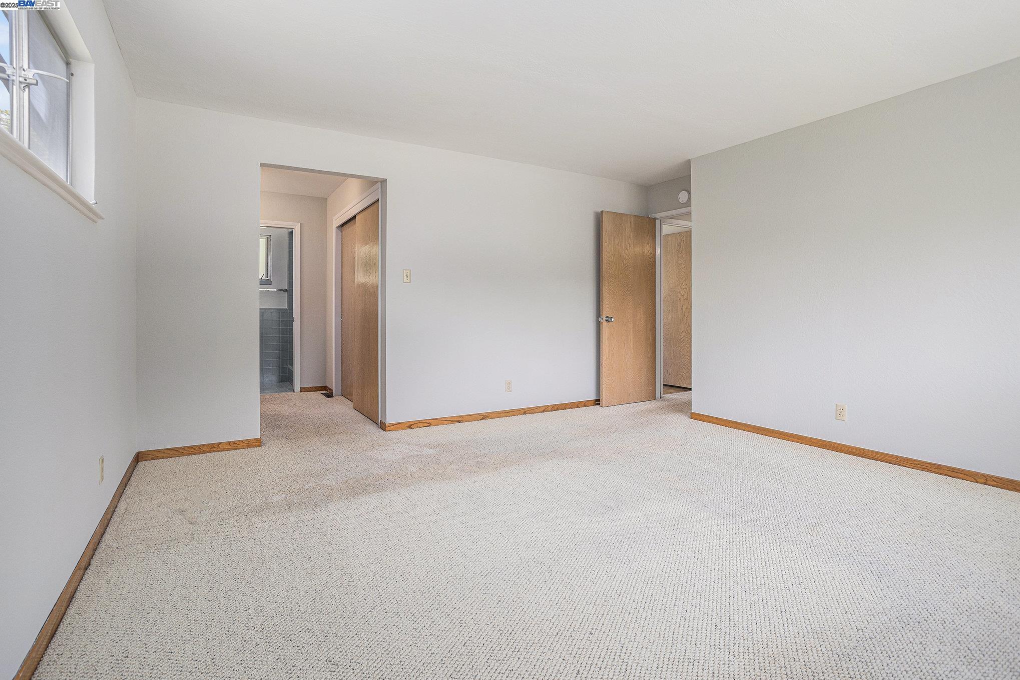Detail Gallery Image 18 of 38 For 1407 Black Hawk Ct, Lafayette,  CA 94549 - 3 Beds | 2/1 Baths