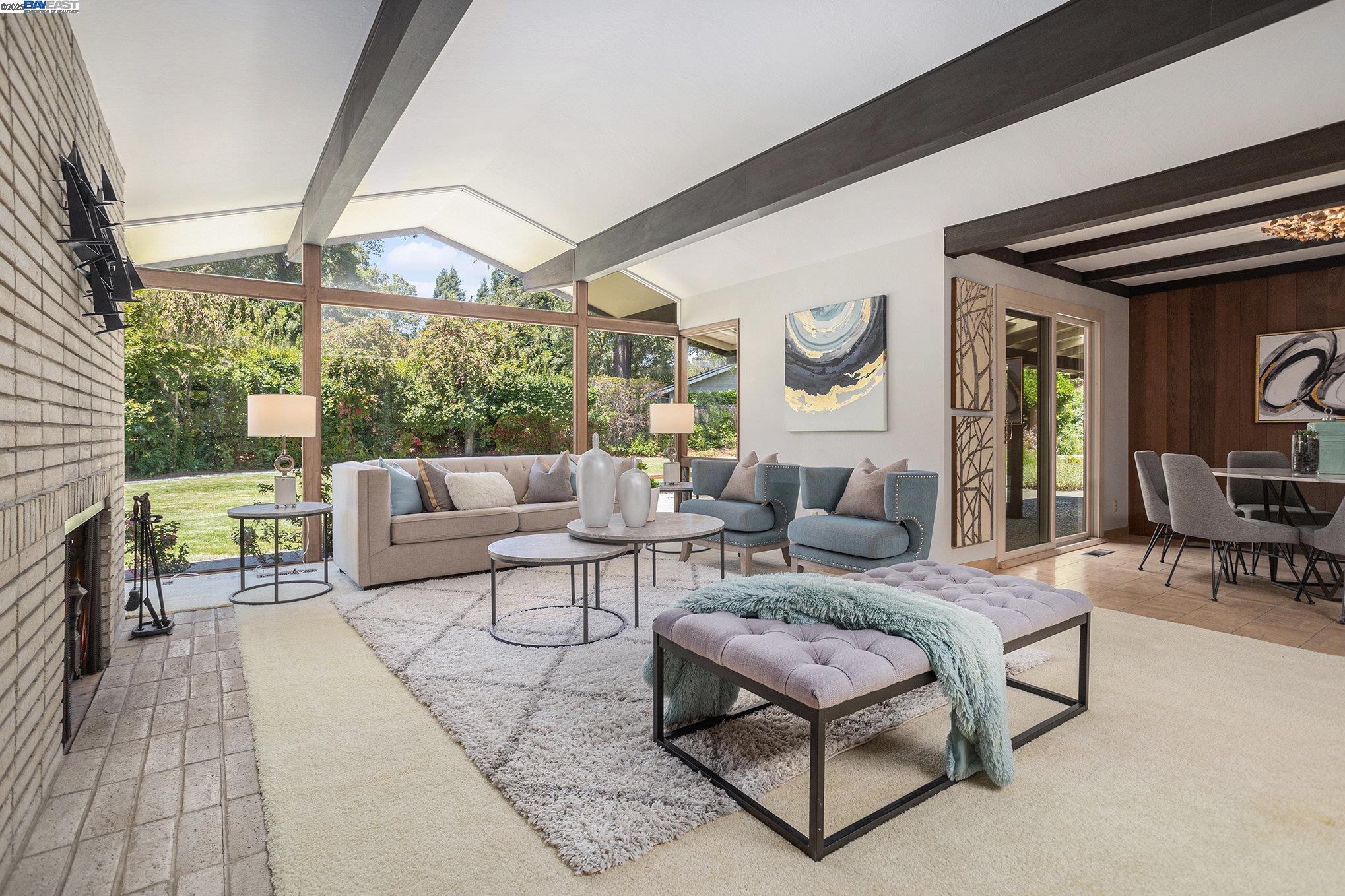 Detail Gallery Image 7 of 38 For 1407 Black Hawk Ct, Lafayette,  CA 94549 - 3 Beds | 2/1 Baths