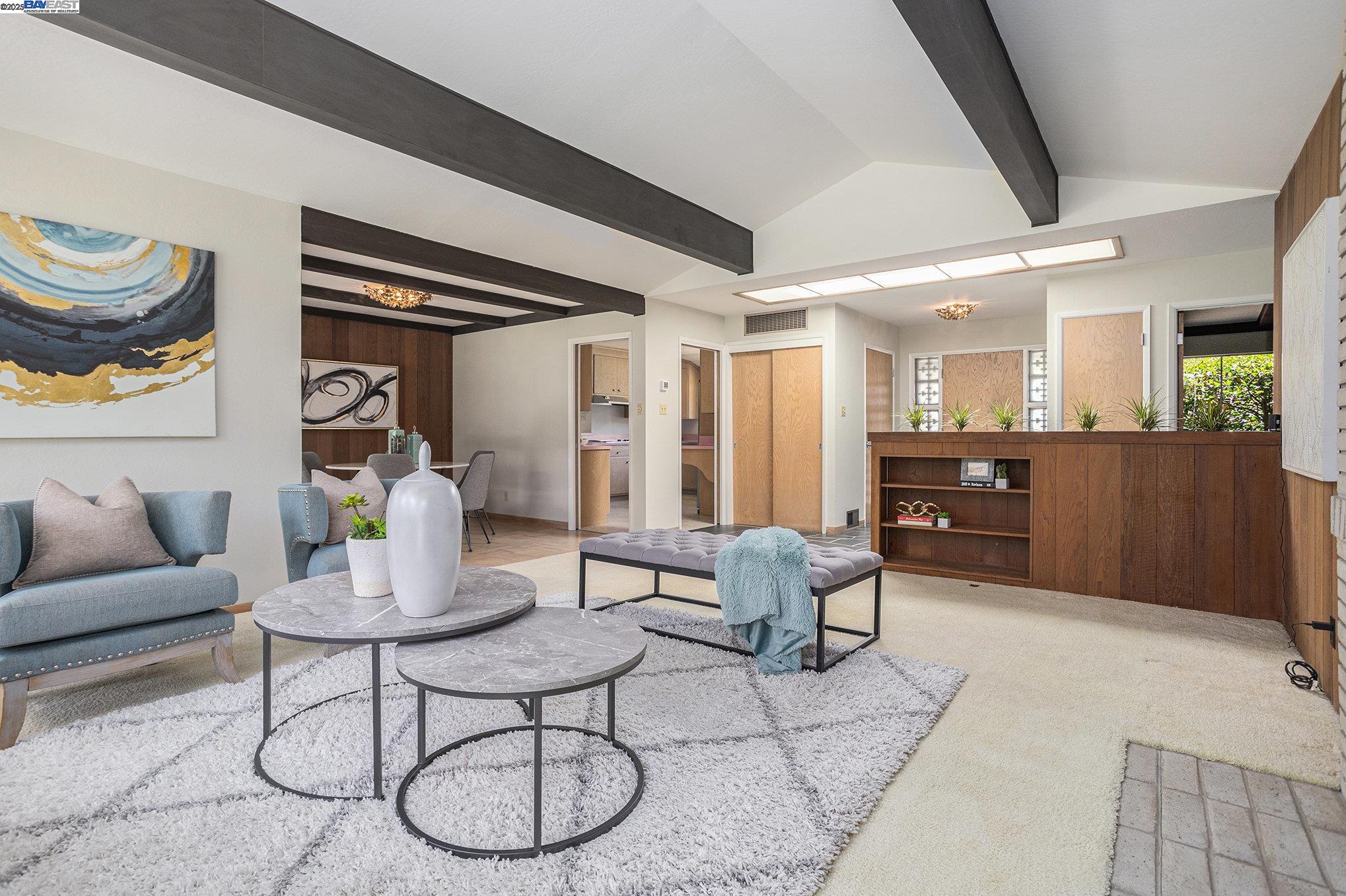 Detail Gallery Image 8 of 38 For 1407 Black Hawk Ct, Lafayette,  CA 94549 - 3 Beds | 2/1 Baths