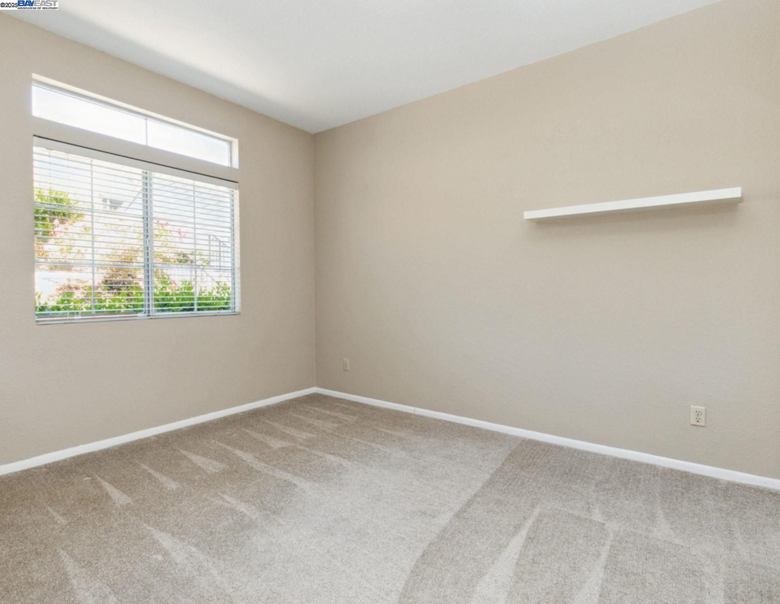 Detail Gallery Image 8 of 16 For 8170 Mountain View Dr #G,  Pleasanton,  CA 94588 - 2 Beds | 2 Baths