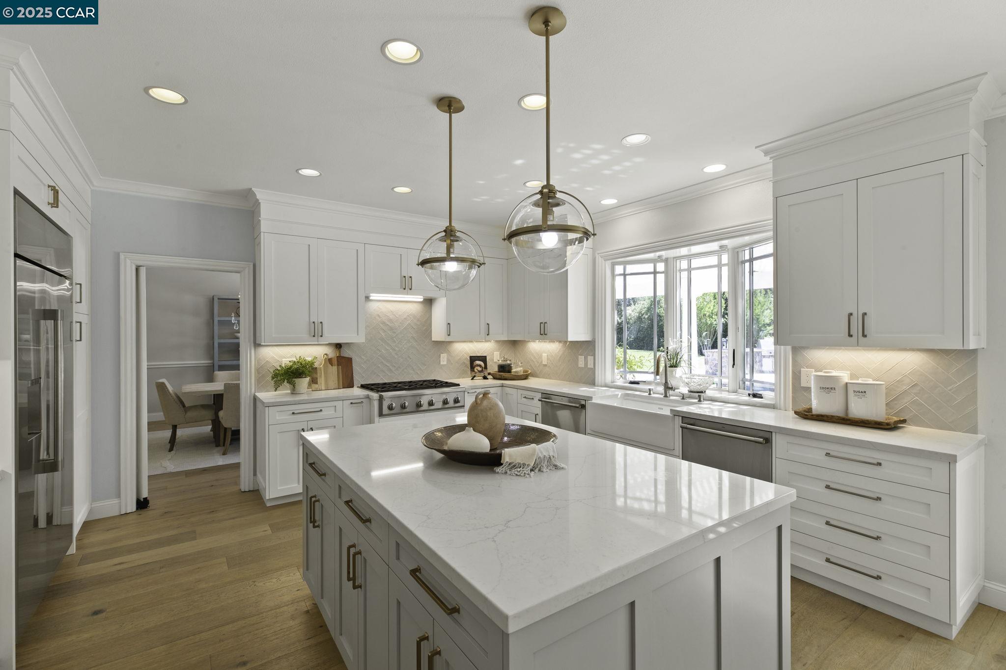 Detail Gallery Image 18 of 60 For 218 Fieldcrest Ct, Danville,  CA 94506 - 5 Beds | 4/1 Baths
