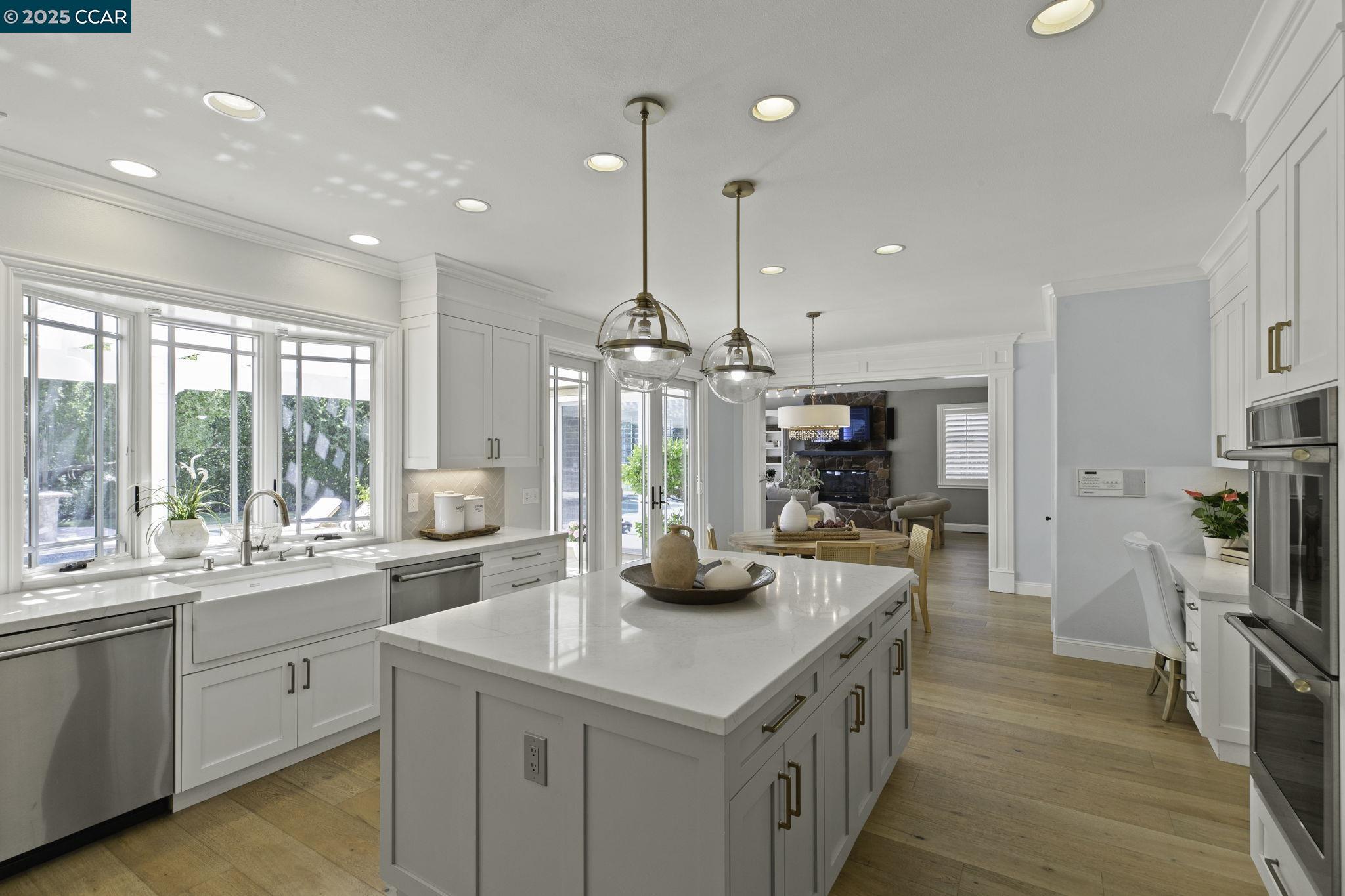 Detail Gallery Image 20 of 60 For 218 Fieldcrest Ct, Danville,  CA 94506 - 5 Beds | 4/1 Baths