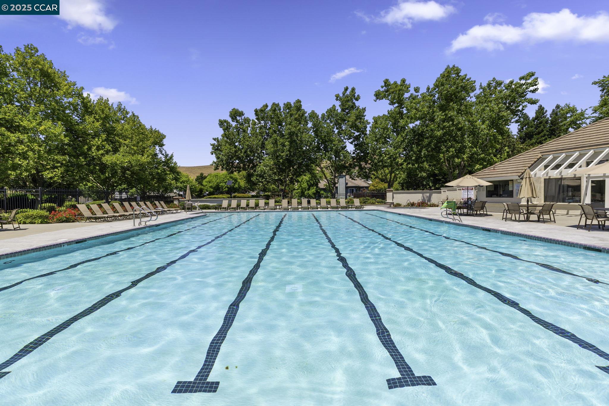 Detail Gallery Image 41 of 60 For 218 Fieldcrest Ct, Danville,  CA 94506 - 5 Beds | 4/1 Baths