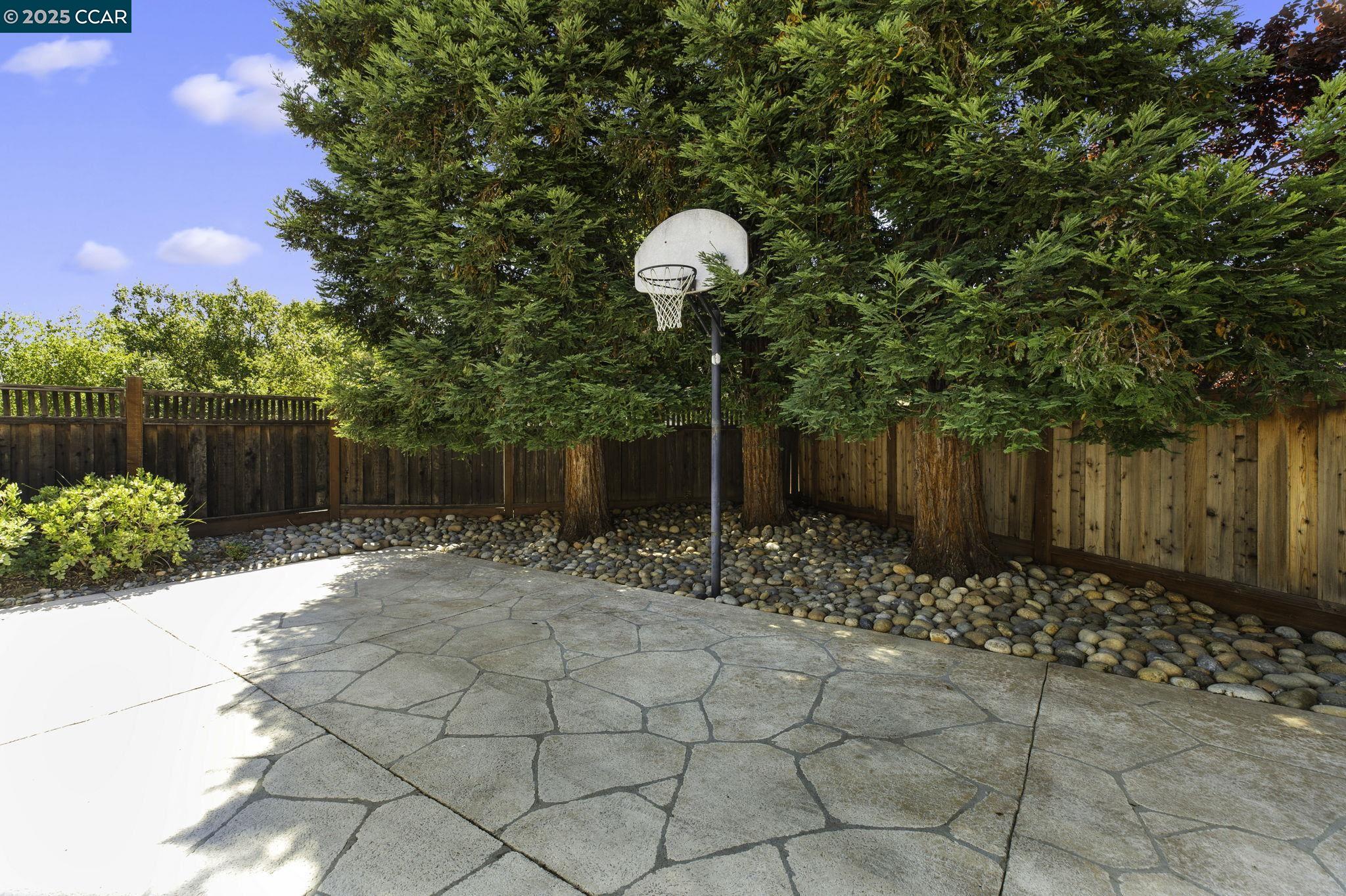 Detail Gallery Image 58 of 60 For 218 Fieldcrest Ct, Danville,  CA 94506 - 5 Beds | 4/1 Baths