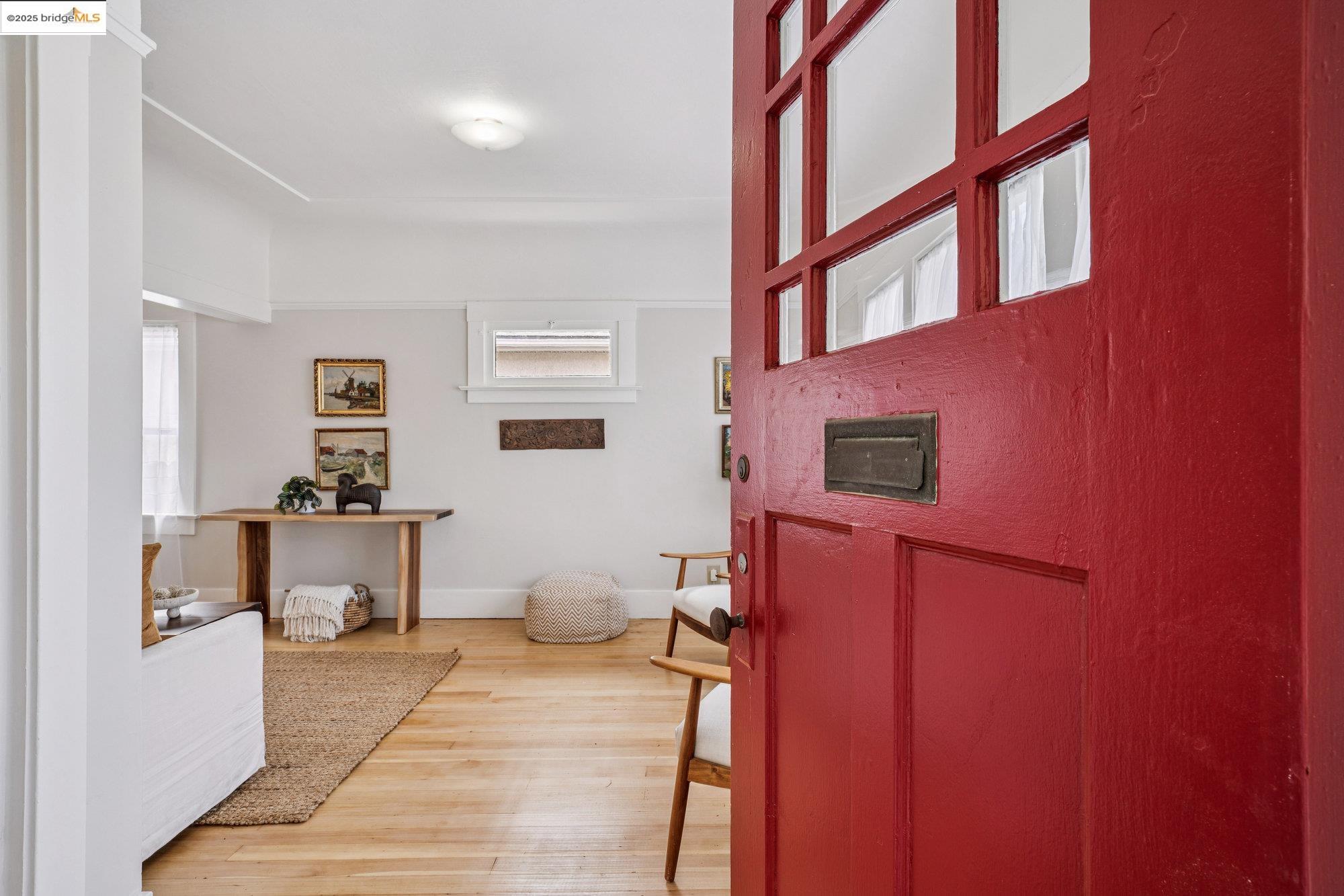 Detail Gallery Image 2 of 33 For 622 38th St, Richmond,  CA 94805 - 3 Beds | 1 Baths