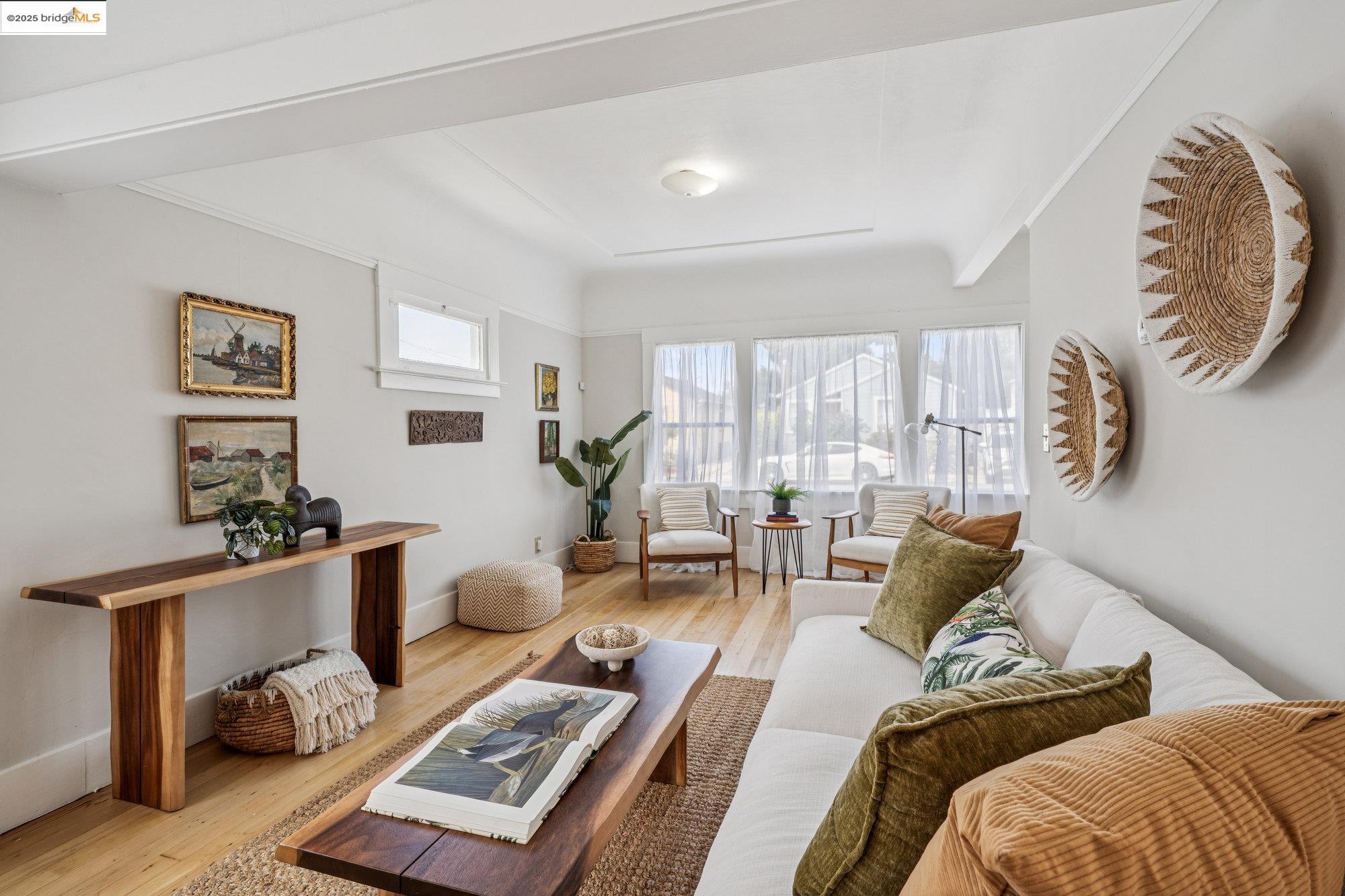 Detail Gallery Image 5 of 33 For 622 38th St, Richmond,  CA 94805 - 3 Beds | 1 Baths