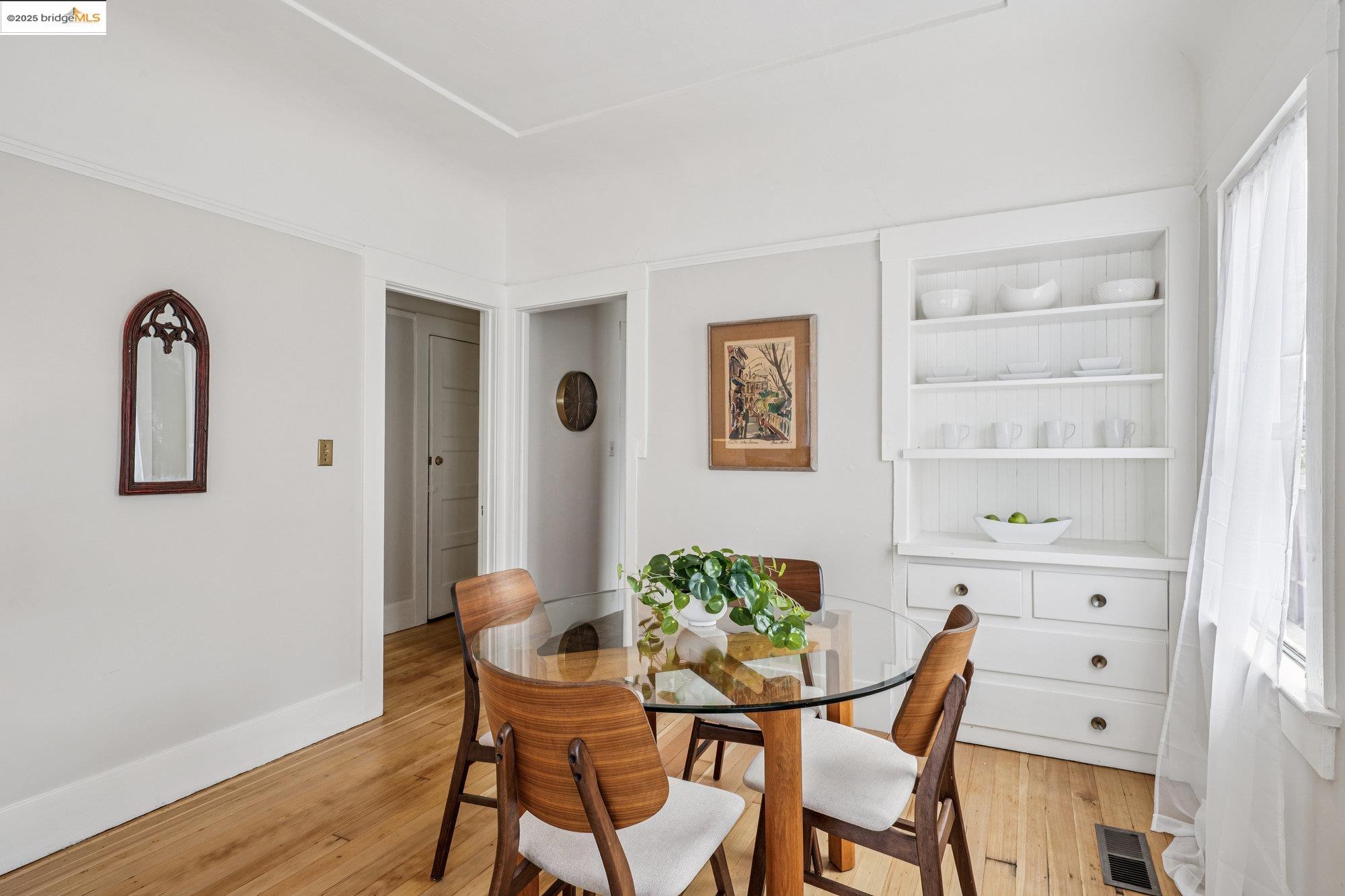 Detail Gallery Image 8 of 33 For 622 38th St, Richmond,  CA 94805 - 3 Beds | 1 Baths