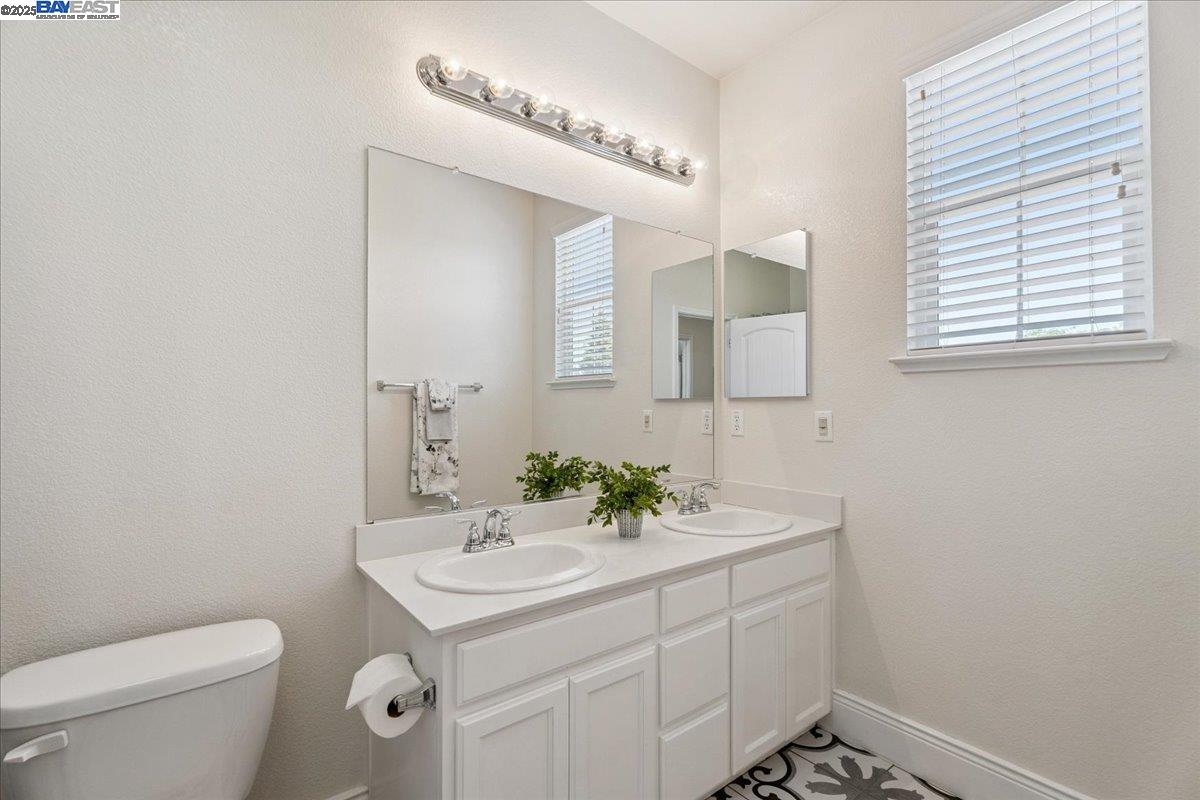 Detail Gallery Image 26 of 40 For 1498 Highland Dr, West Sacramento,  CA 95691 - 4 Beds | 2/1 Baths