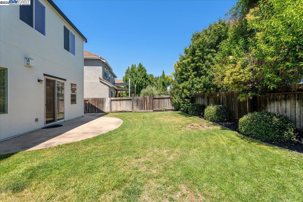 Detail Gallery Image 40 of 40 For 1498 Highland Dr, West Sacramento,  CA 95691 - 4 Beds | 2/1 Baths