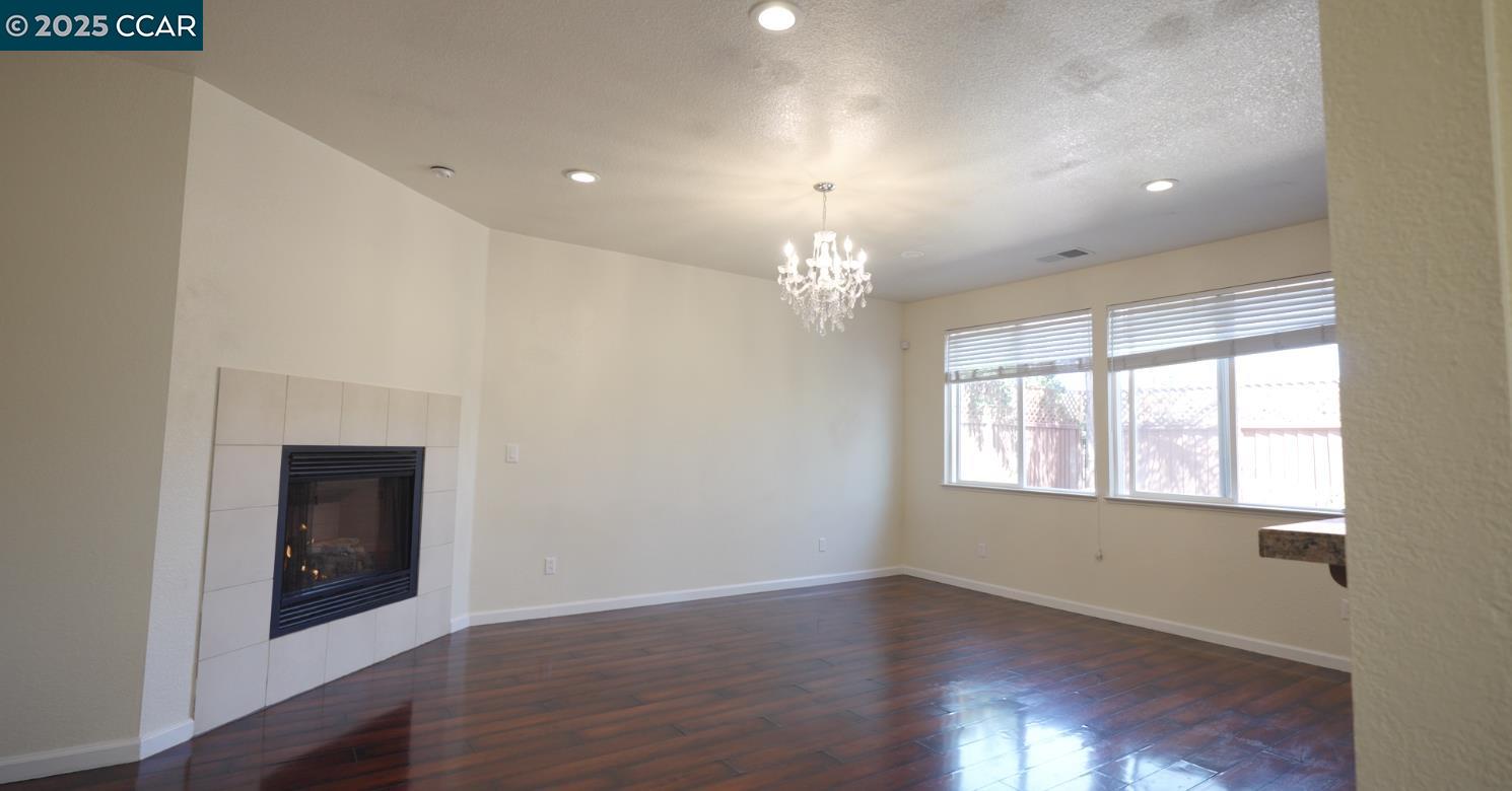 Detail Gallery Image 27 of 39 For 4020 Crescent Ct, Antioch,  CA 94509 - 4 Beds | 3 Baths