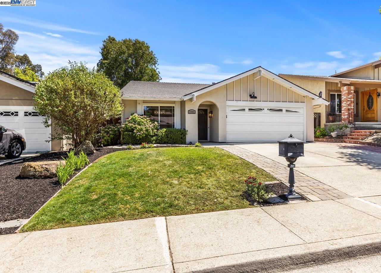 Detail Gallery Image 2 of 41 For 2485 Talavera Dr, San Ramon,  CA 94583 - 4 Beds | 2 Baths