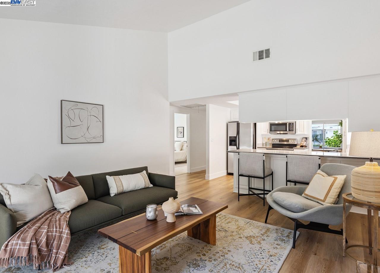 Detail Gallery Image 18 of 41 For 2485 Talavera Dr, San Ramon,  CA 94583 - 4 Beds | 2 Baths