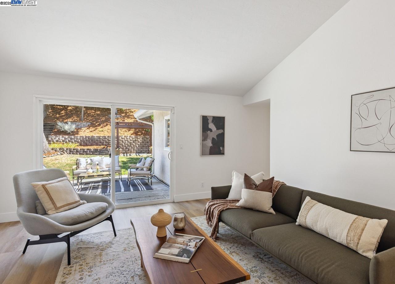Detail Gallery Image 19 of 41 For 2485 Talavera Dr, San Ramon,  CA 94583 - 4 Beds | 2 Baths