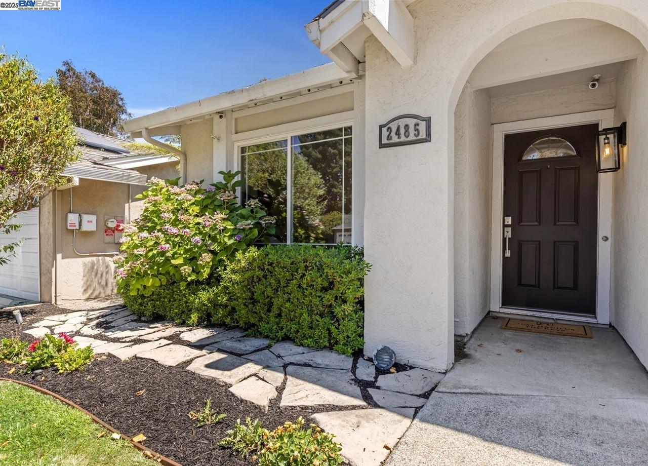 Detail Gallery Image 4 of 41 For 2485 Talavera Dr, San Ramon,  CA 94583 - 4 Beds | 2 Baths