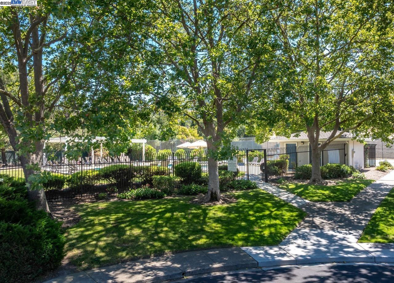 Detail Gallery Image 38 of 41 For 2485 Talavera Dr, San Ramon,  CA 94583 - 4 Beds | 2 Baths