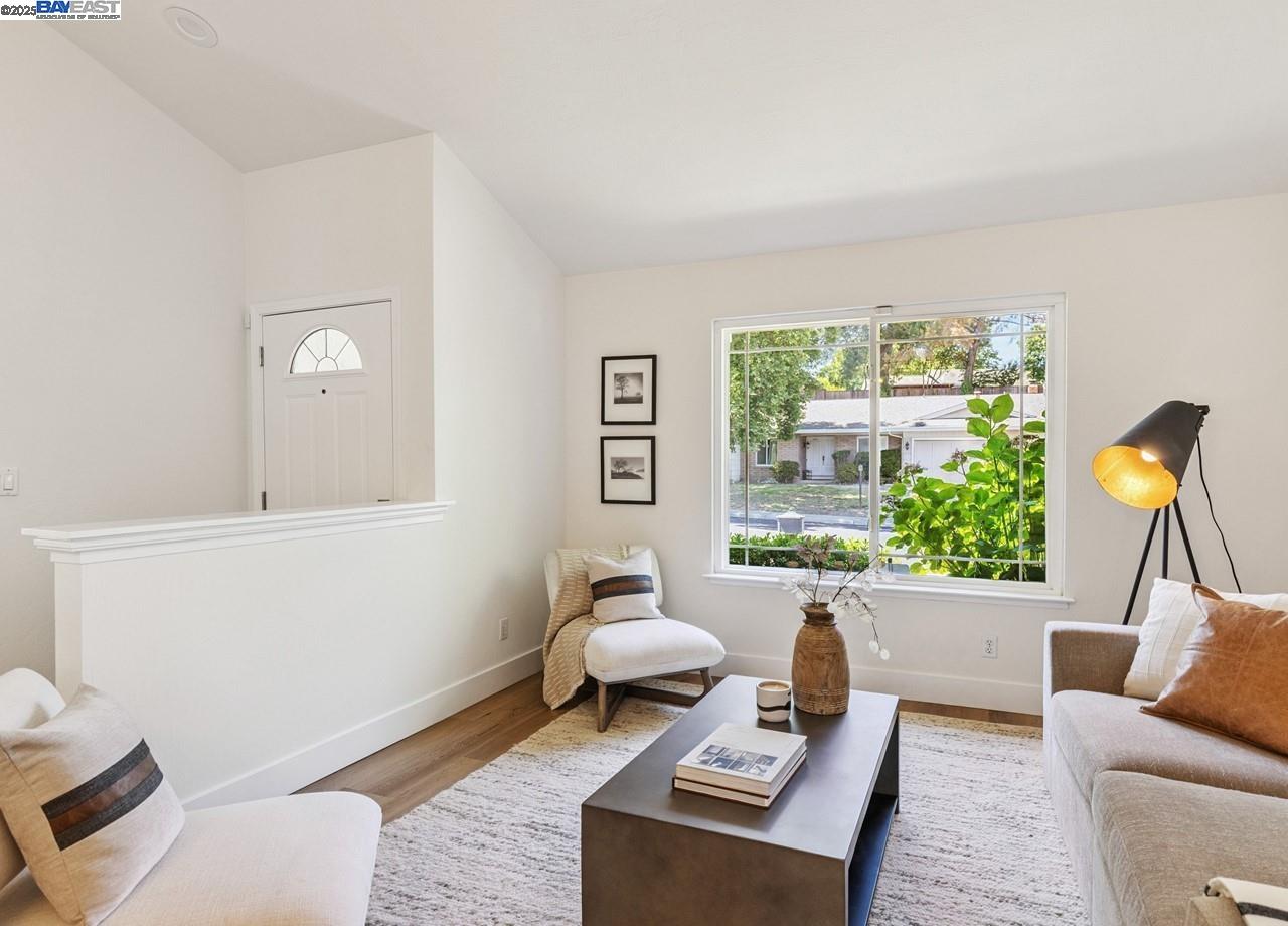 Detail Gallery Image 7 of 41 For 2485 Talavera Dr, San Ramon,  CA 94583 - 4 Beds | 2 Baths