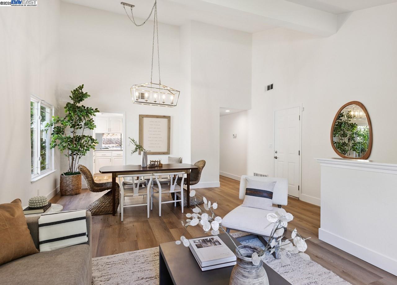 Detail Gallery Image 8 of 41 For 2485 Talavera Dr, San Ramon,  CA 94583 - 4 Beds | 2 Baths