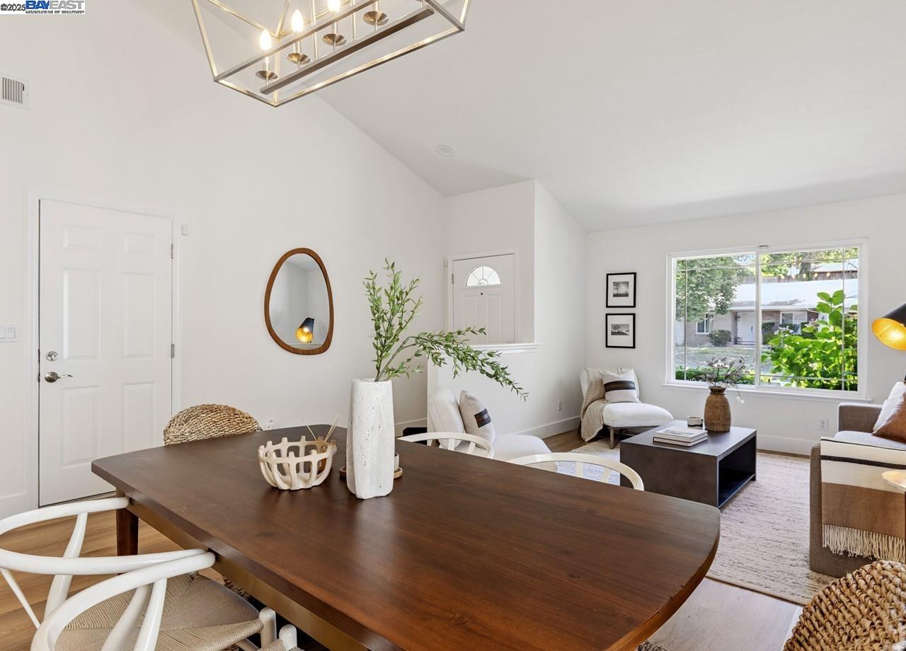 Detail Gallery Image 10 of 41 For 2485 Talavera Dr, San Ramon,  CA 94583 - 4 Beds | 2 Baths