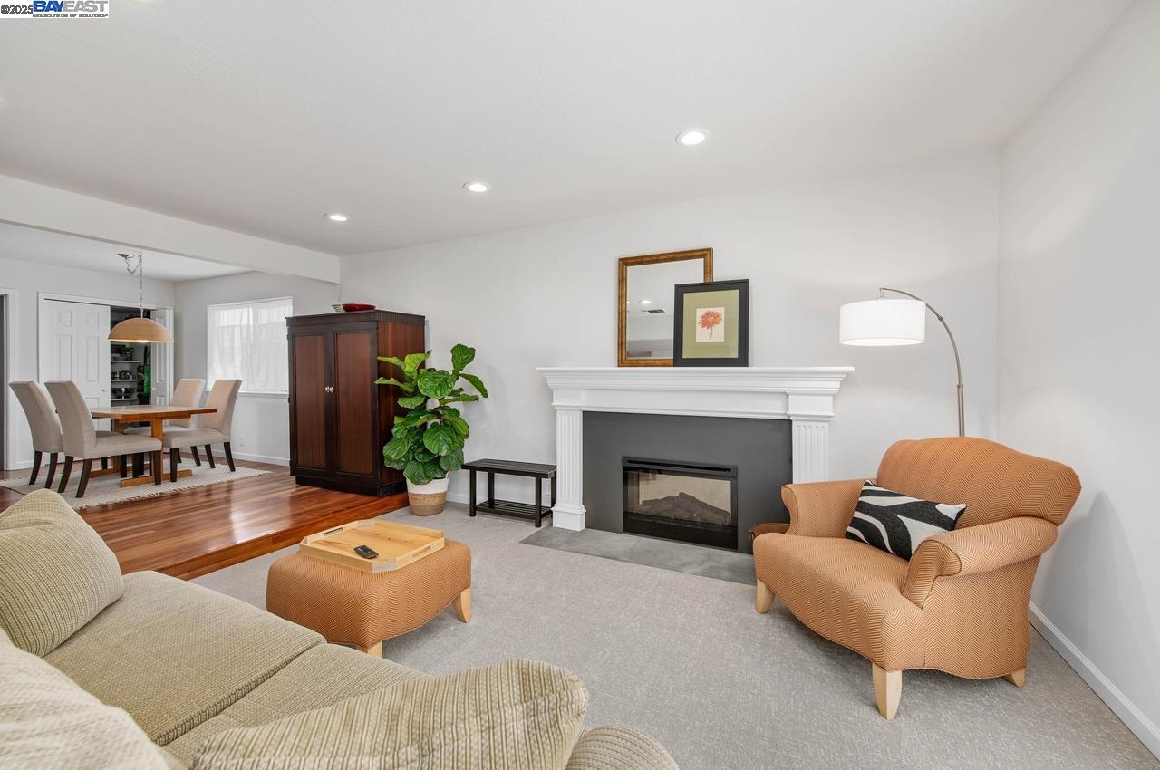Detail Gallery Image 14 of 46 For 6426 Alvord Way, Pleasanton,  CA 94588 - 4 Beds | 2 Baths
