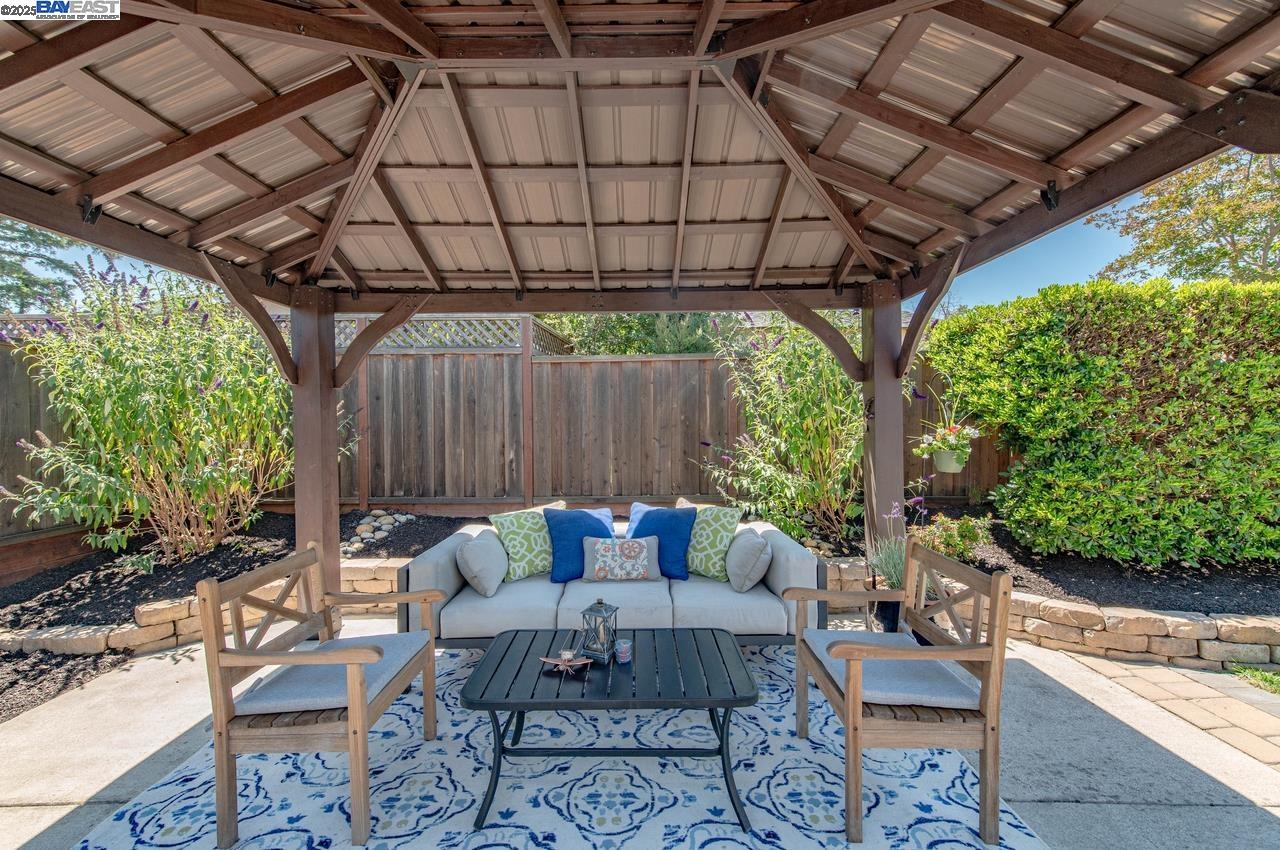 Detail Gallery Image 35 of 46 For 6426 Alvord Way, Pleasanton,  CA 94588 - 4 Beds | 2 Baths