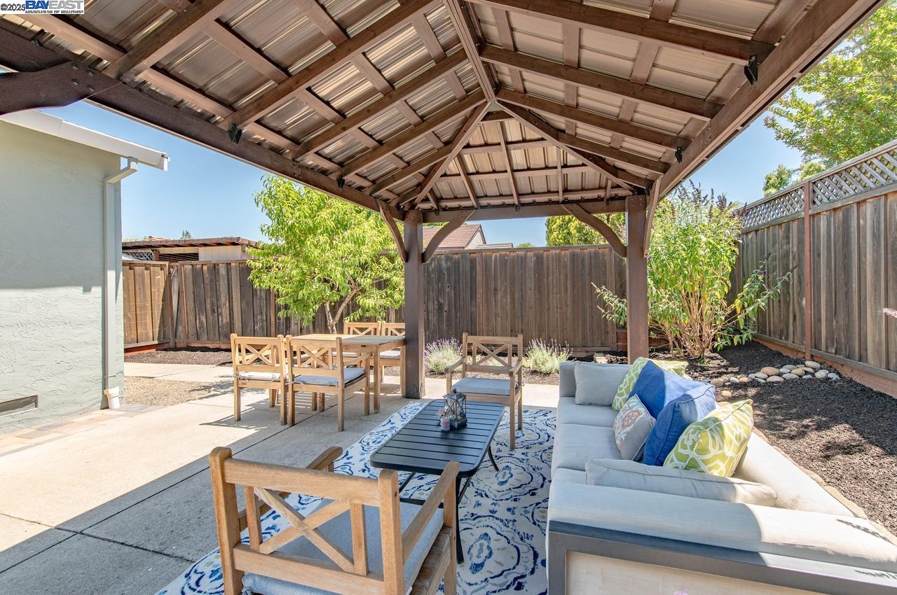 Detail Gallery Image 36 of 46 For 6426 Alvord Way, Pleasanton,  CA 94588 - 4 Beds | 2 Baths