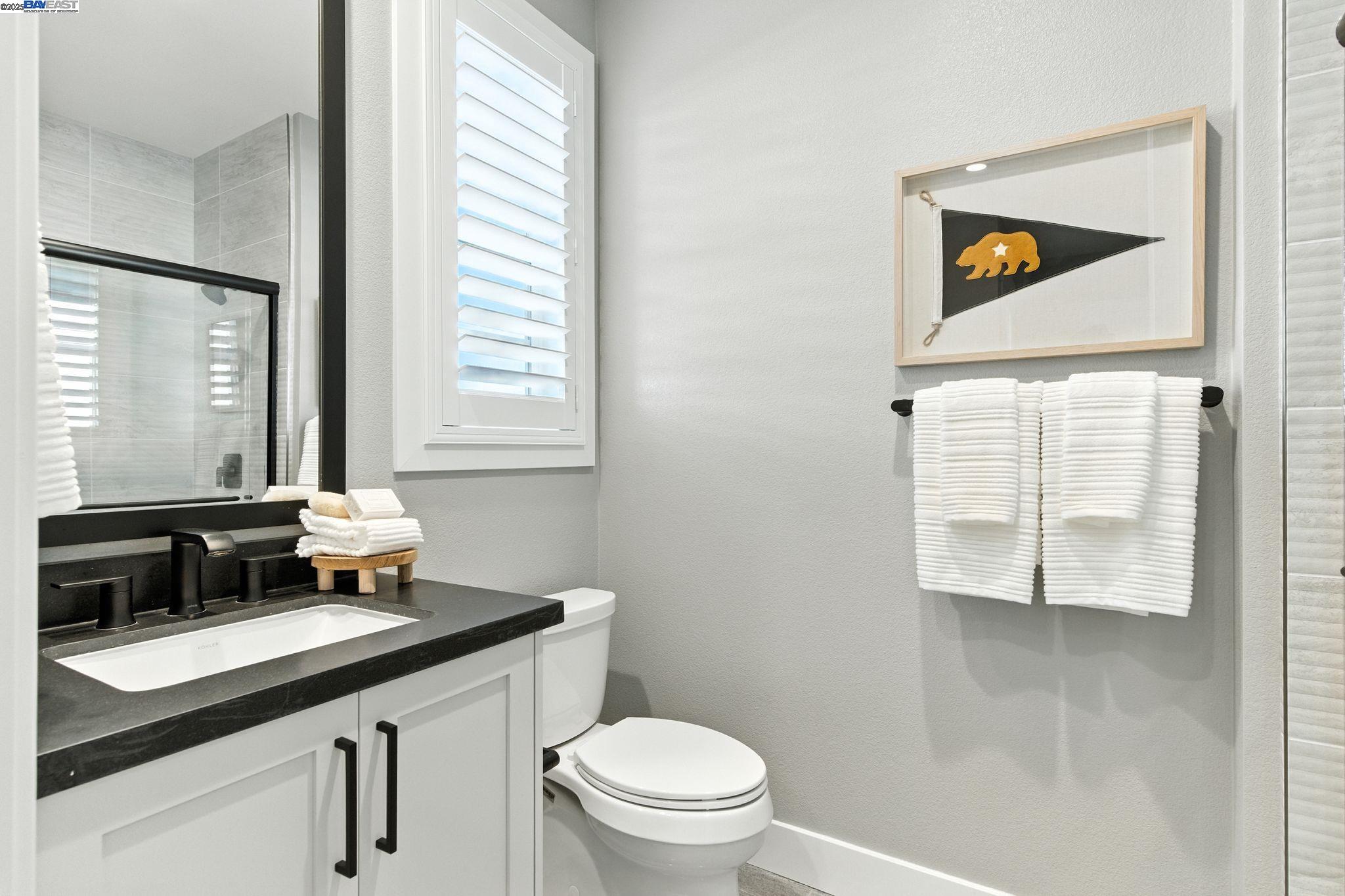 Detail Gallery Image 10 of 57 For 1725 Sw Wren, Dublin,  CA 94568 - 5 Beds | 5/1 Baths