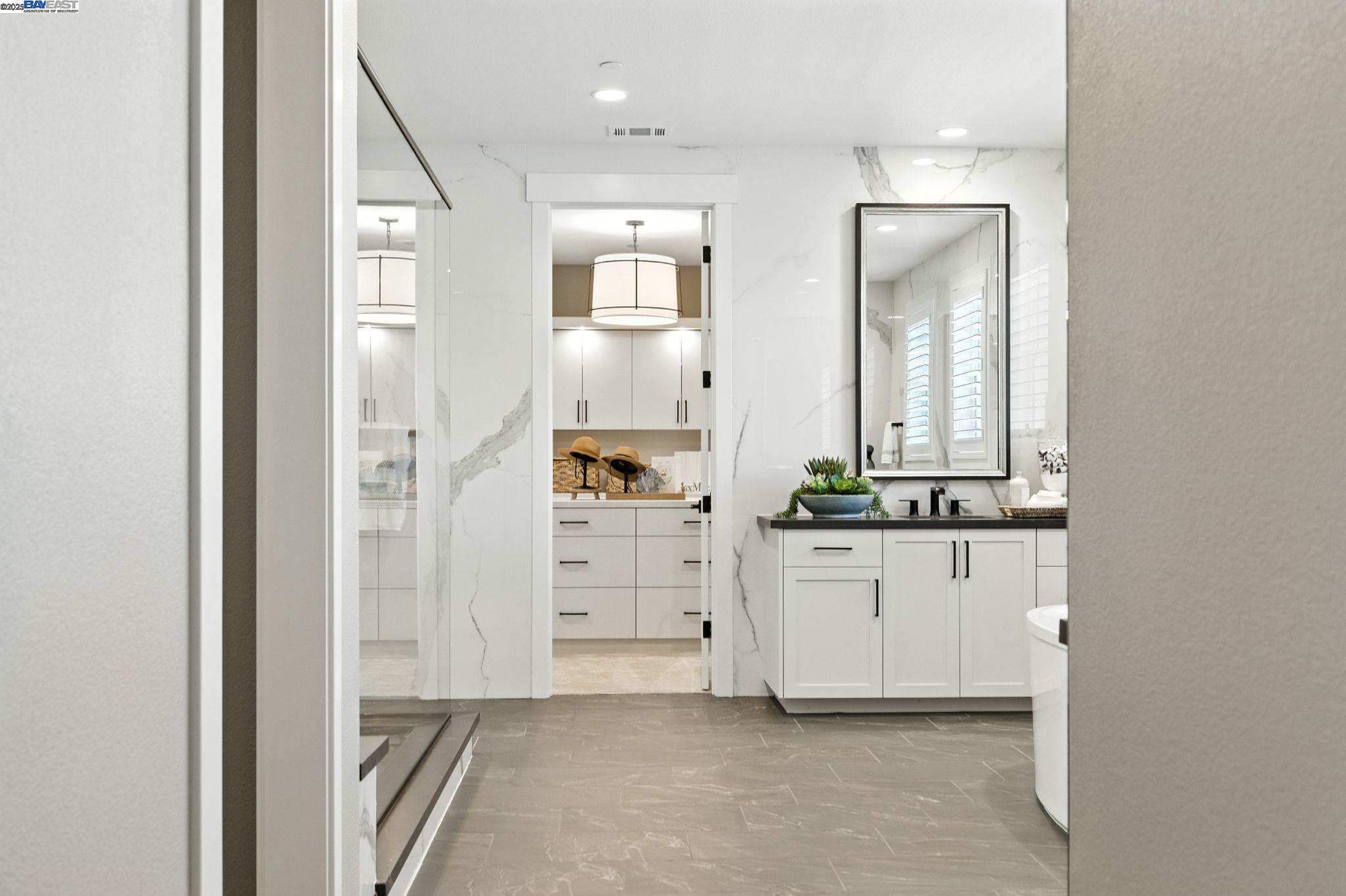 Detail Gallery Image 35 of 57 For 1725 Sw Wren, Dublin,  CA 94568 - 5 Beds | 5/1 Baths