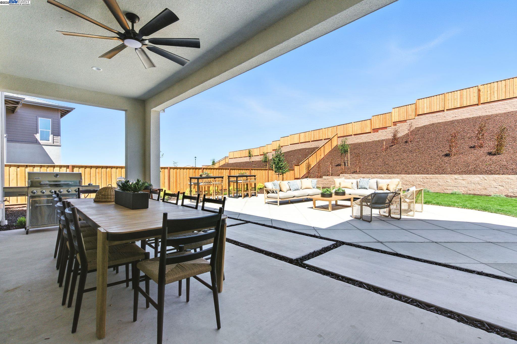 Detail Gallery Image 52 of 57 For 1725 Sw Wren, Dublin,  CA 94568 - 5 Beds | 5/1 Baths