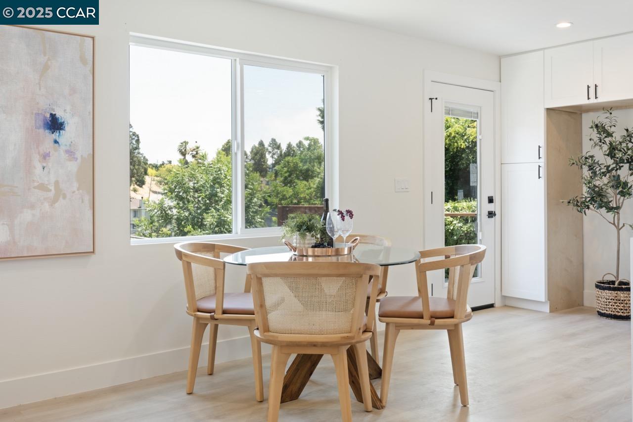 Detail Gallery Image 13 of 42 For 1923 Thompson Ln, El Sobrante,  CA 94803 - 2 Beds | 1 Baths
