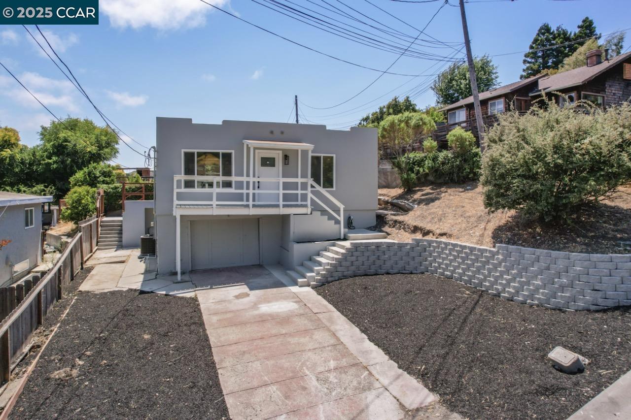 Detail Gallery Image 41 of 42 For 1923 Thompson Ln, El Sobrante,  CA 94803 - 2 Beds | 1 Baths
