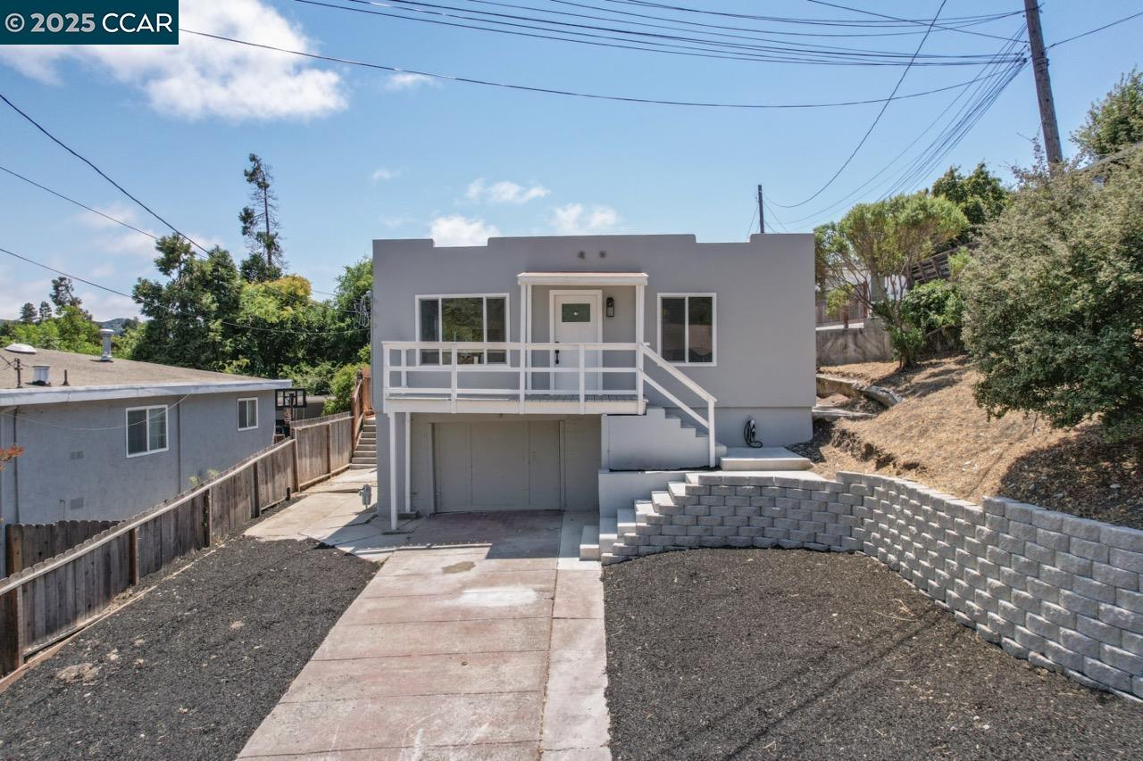 Detail Gallery Image 42 of 42 For 1923 Thompson Ln, El Sobrante,  CA 94803 - 2 Beds | 1 Baths