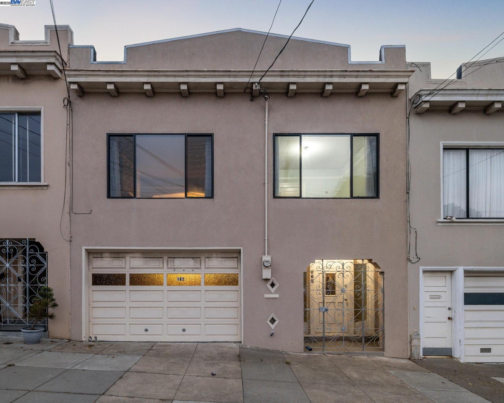 Detail Gallery Image 1 of 58 For 162 Madrid St, San Francisco,  CA 94112 - 4 Beds | 3 Baths