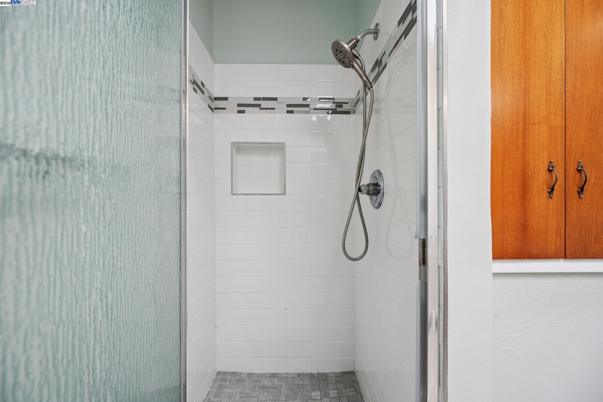 Detail Gallery Image 28 of 58 For 162 Madrid St, San Francisco,  CA 94112 - 4 Beds | 3 Baths