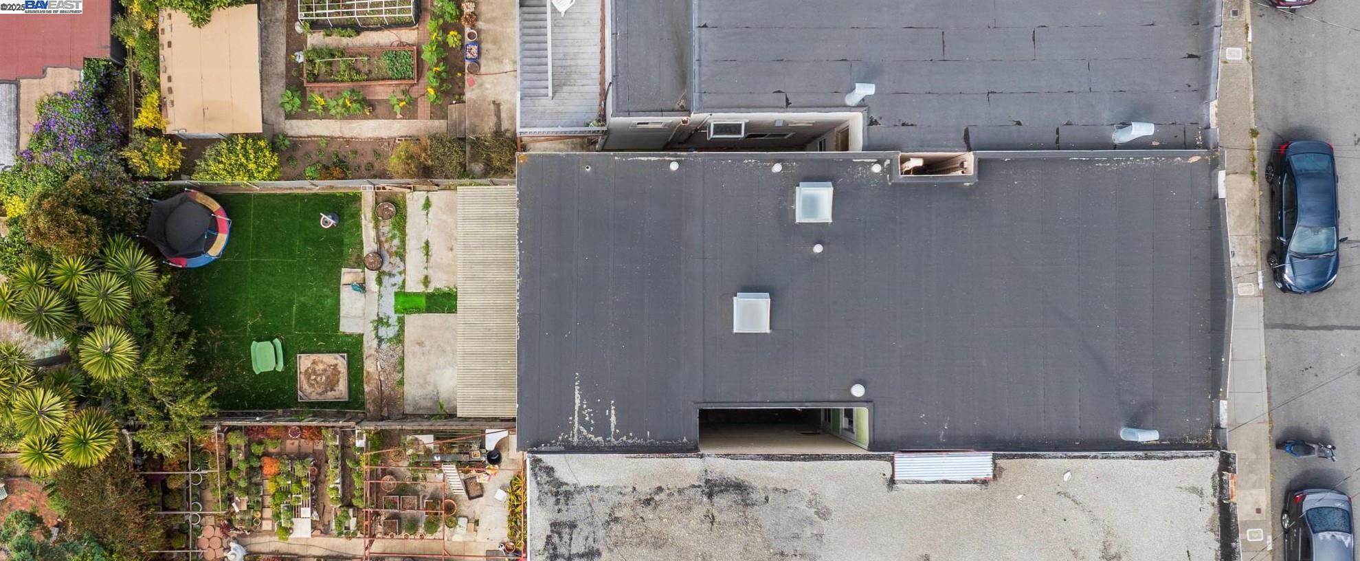 Detail Gallery Image 52 of 58 For 162 Madrid St, San Francisco,  CA 94112 - 4 Beds | 3 Baths